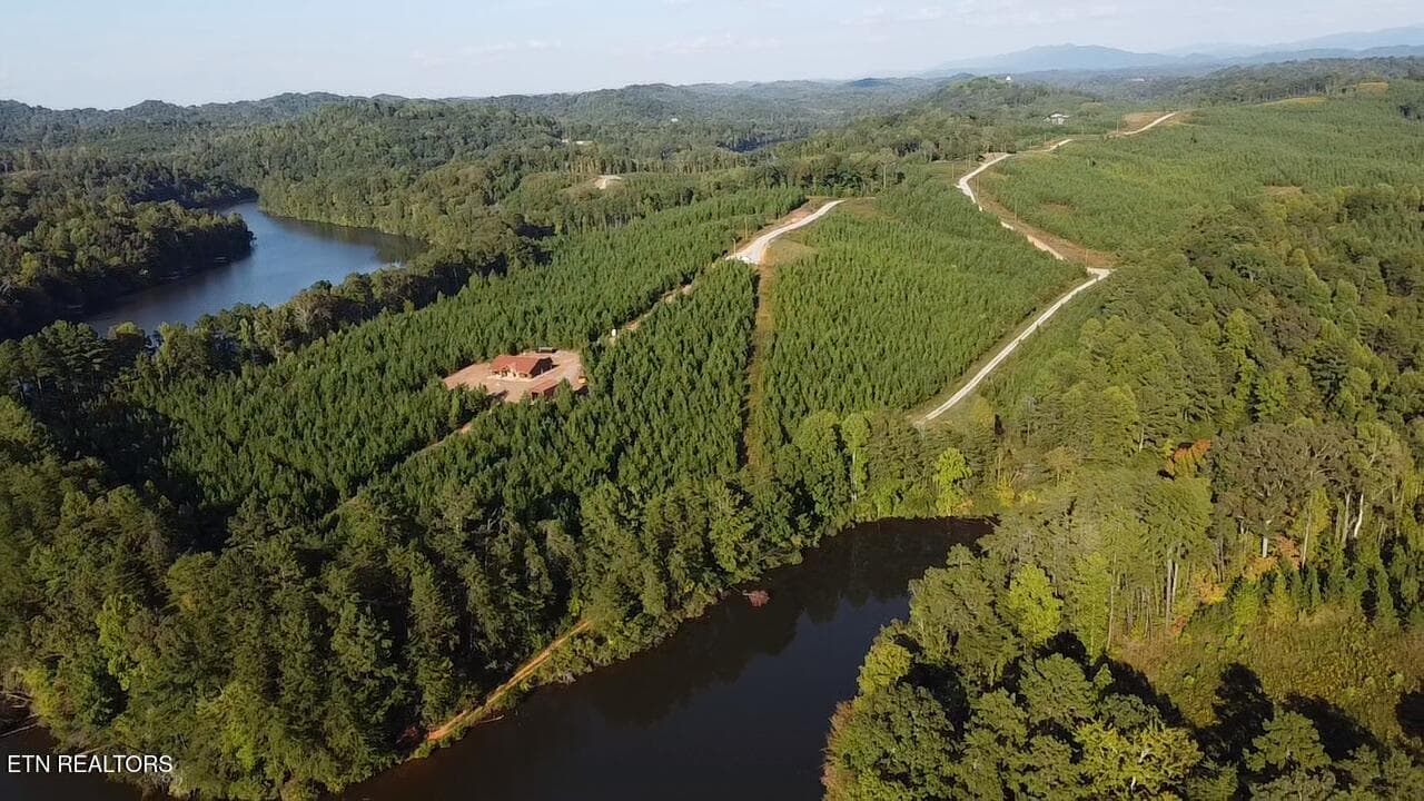 Ridgeline Drive, Vonore, TN 37885