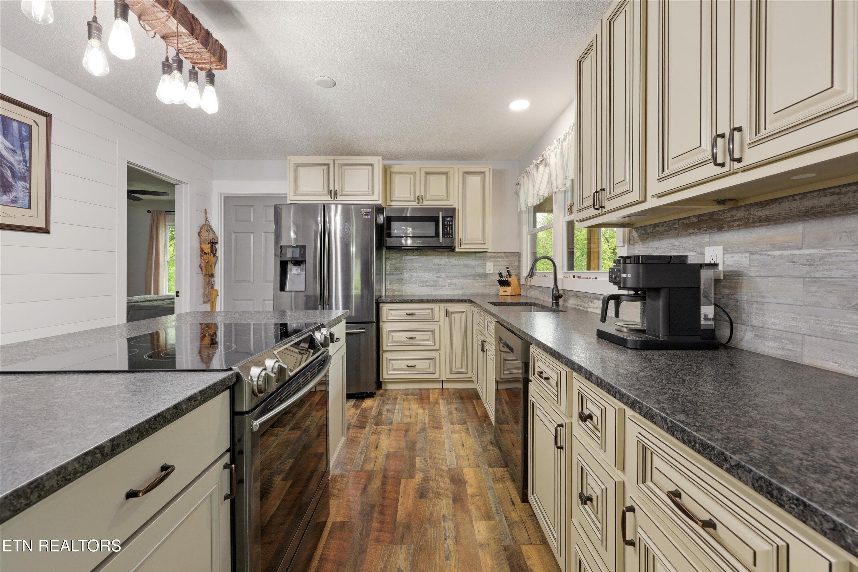 16-11862 Roberson Spring Rd 25 - 11862 Roberson Springs Rd, Loudon, TN 37774, Loudon