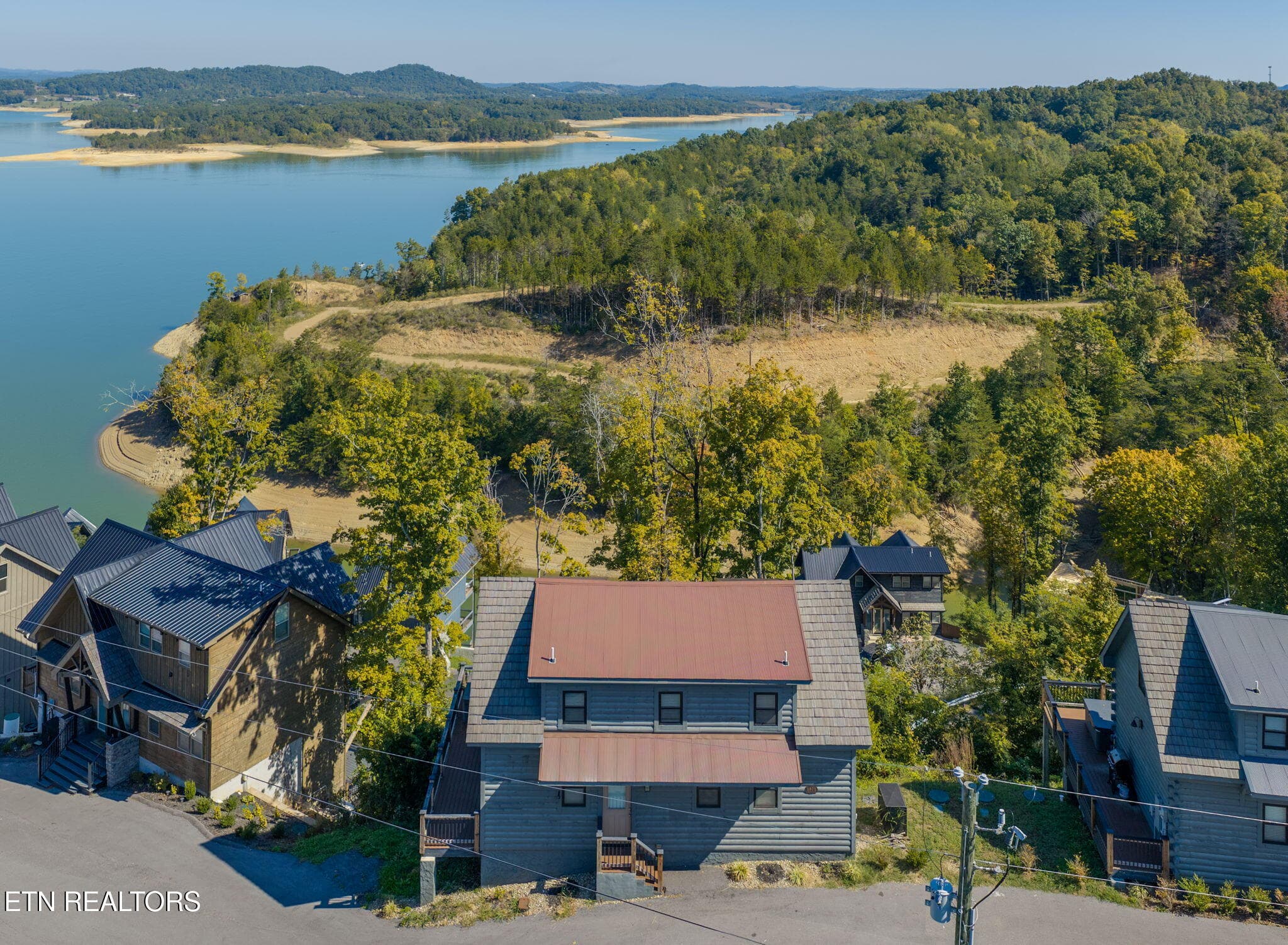 homesandvideos 826-941 - 1371 Lake Haven Way, Sevierville, TN 37876, Sevierville