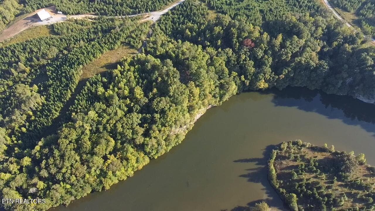 Vista Drive, Vonore, TN 37885