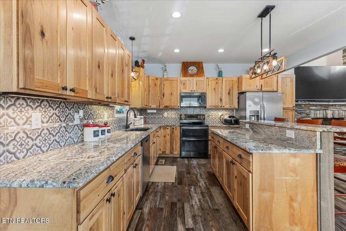 10-106 Cagle Rd-18 - 106 Cagle Rd, Tellico Plains, TN 37385, Tellico Plains