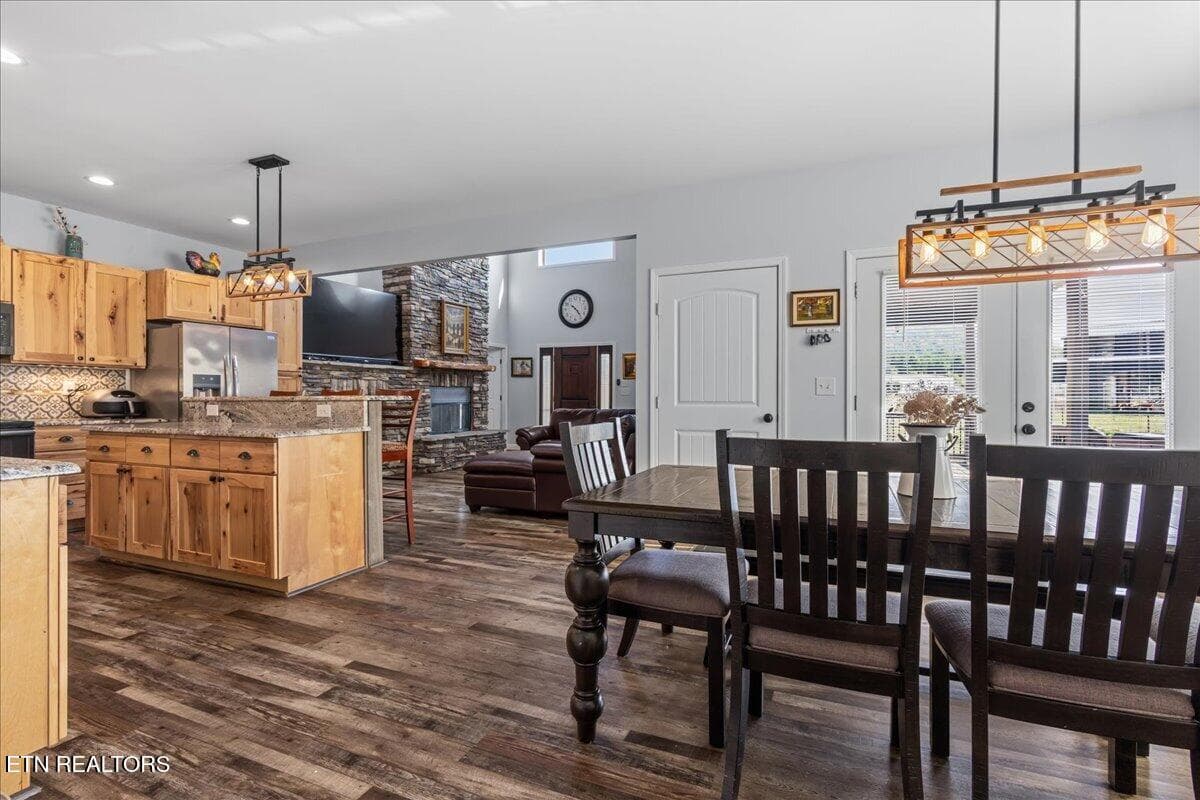 28-106 Cagle Rd-24 - 106 Cagle Rd, Tellico Plains, TN 37385, Tellico Plains