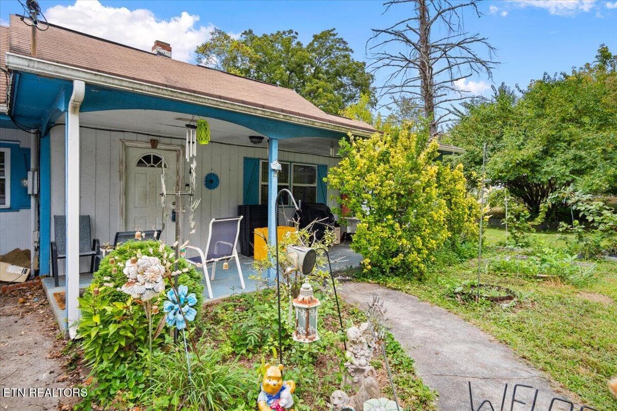 03-Exterior - 4155 Sevierville Rd, Maryville, TN 37804, Maryville