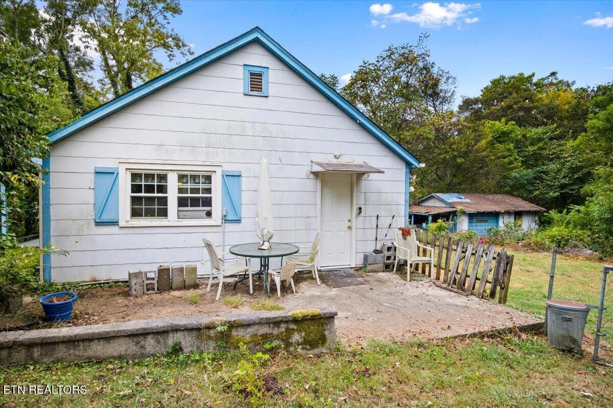 23-Exterior - 4155 Sevierville Rd, Maryville, TN 37804, Maryville
