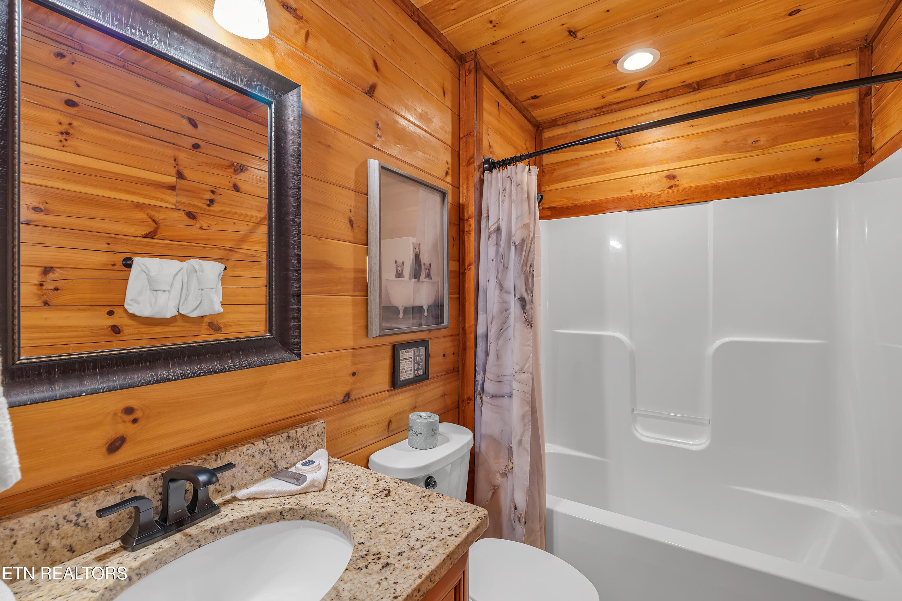 4836 highland place-115 - 4836 Highland Place Way, Pigeon Forge, TN 37863, Pigeon Forge