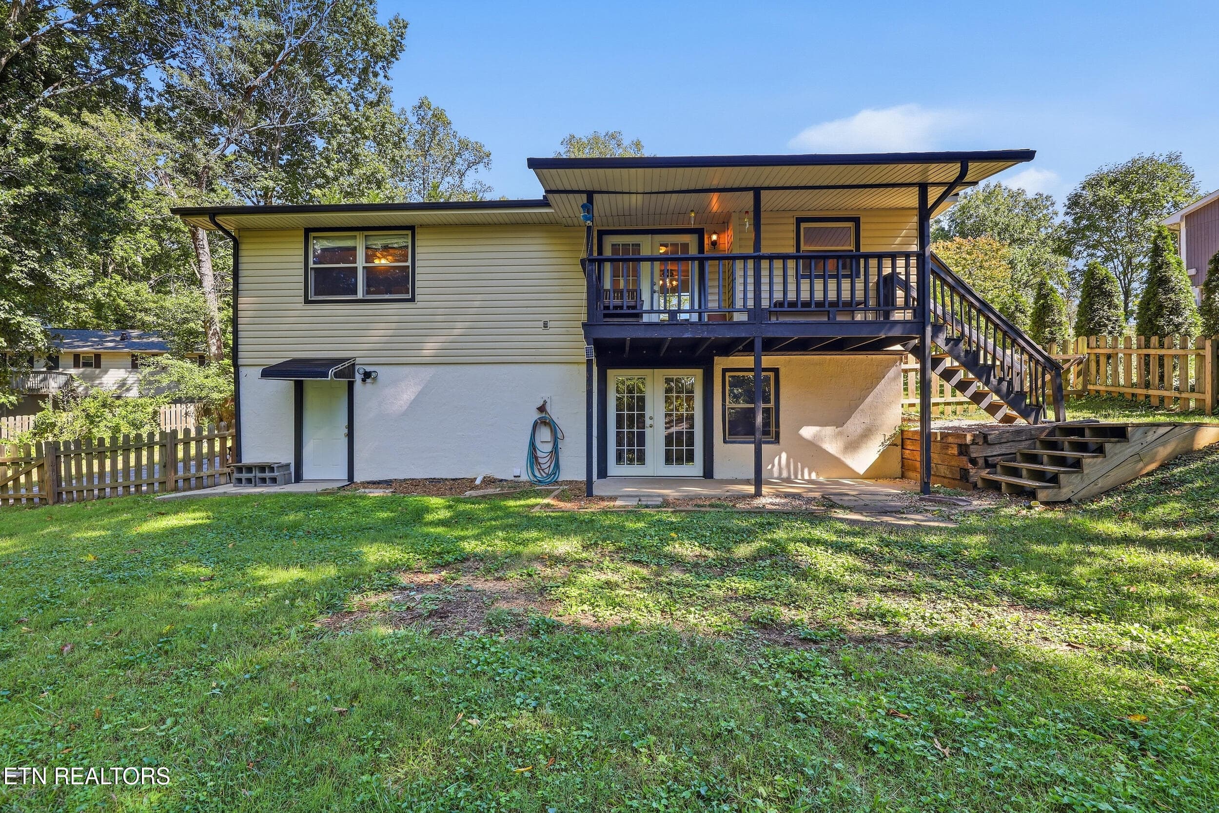Back of House - 1403 Northshire Lane, Knoxville, TN 37922, Knoxville