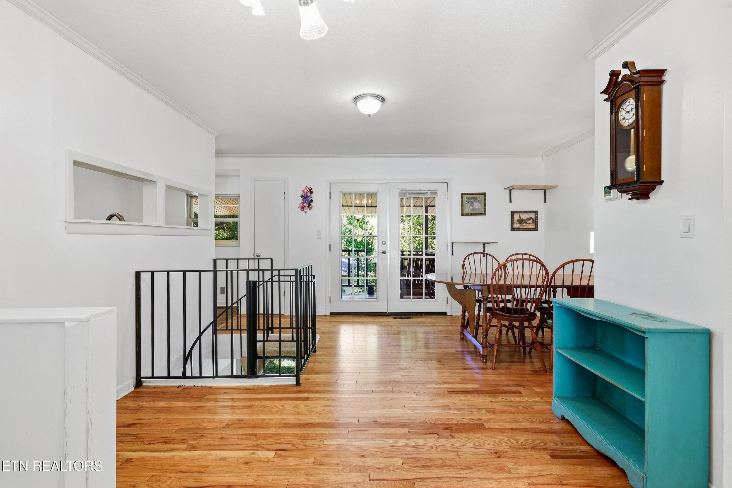 Front door view - 1403 Northshire Lane, Knoxville, TN 37922, Knoxville