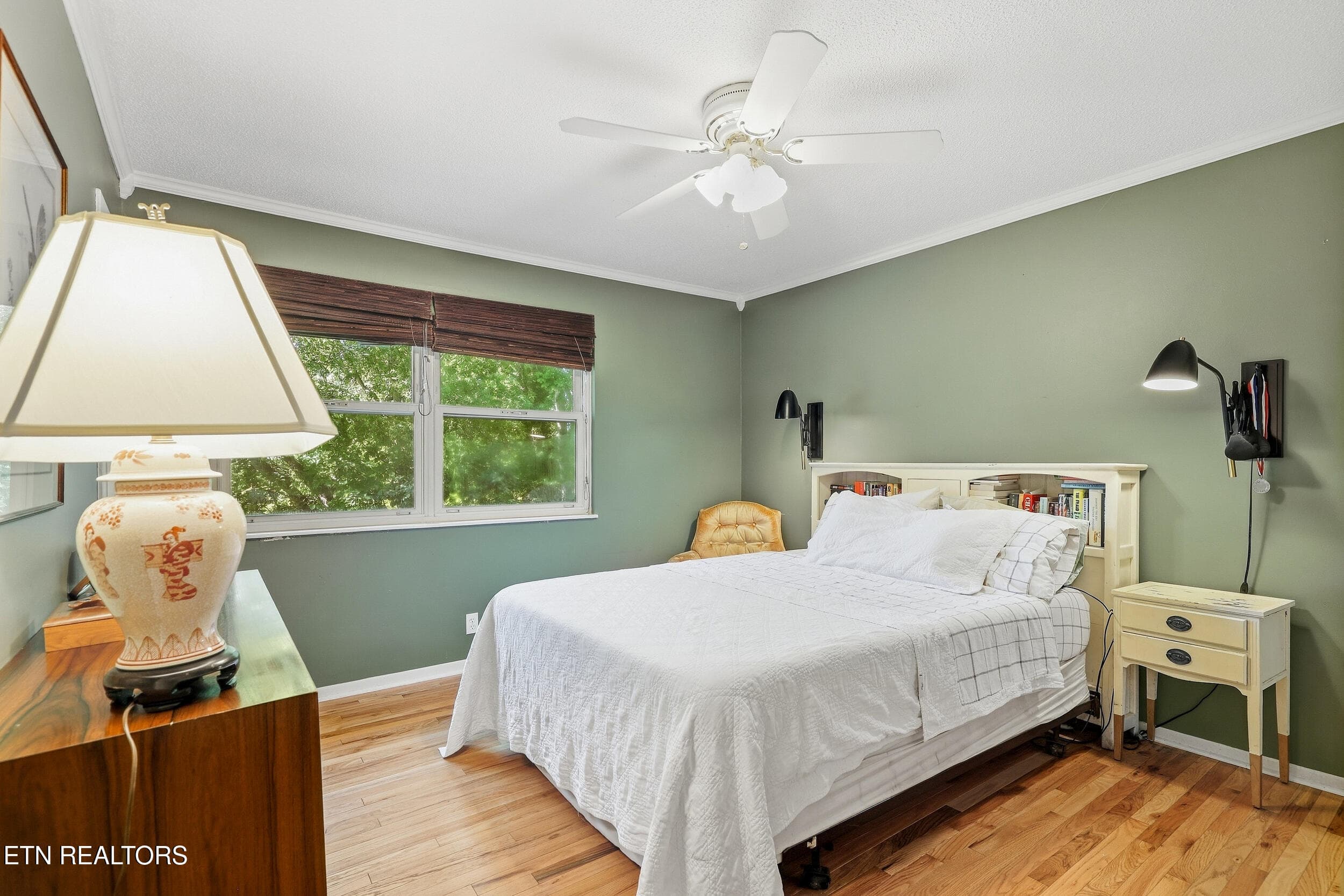 Master bedroom - 1403 Northshire Lane, Knoxville, TN 37922, Knoxville