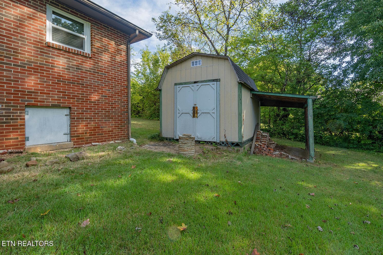 A7305263-HDR - 11 Ervin St, Athens, TN 37303, Athens