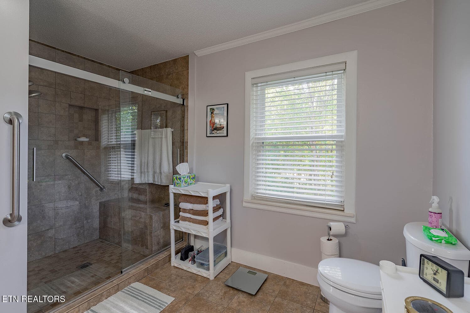 A7305200-HDR - 11 Ervin St, Athens, TN 37303, Athens