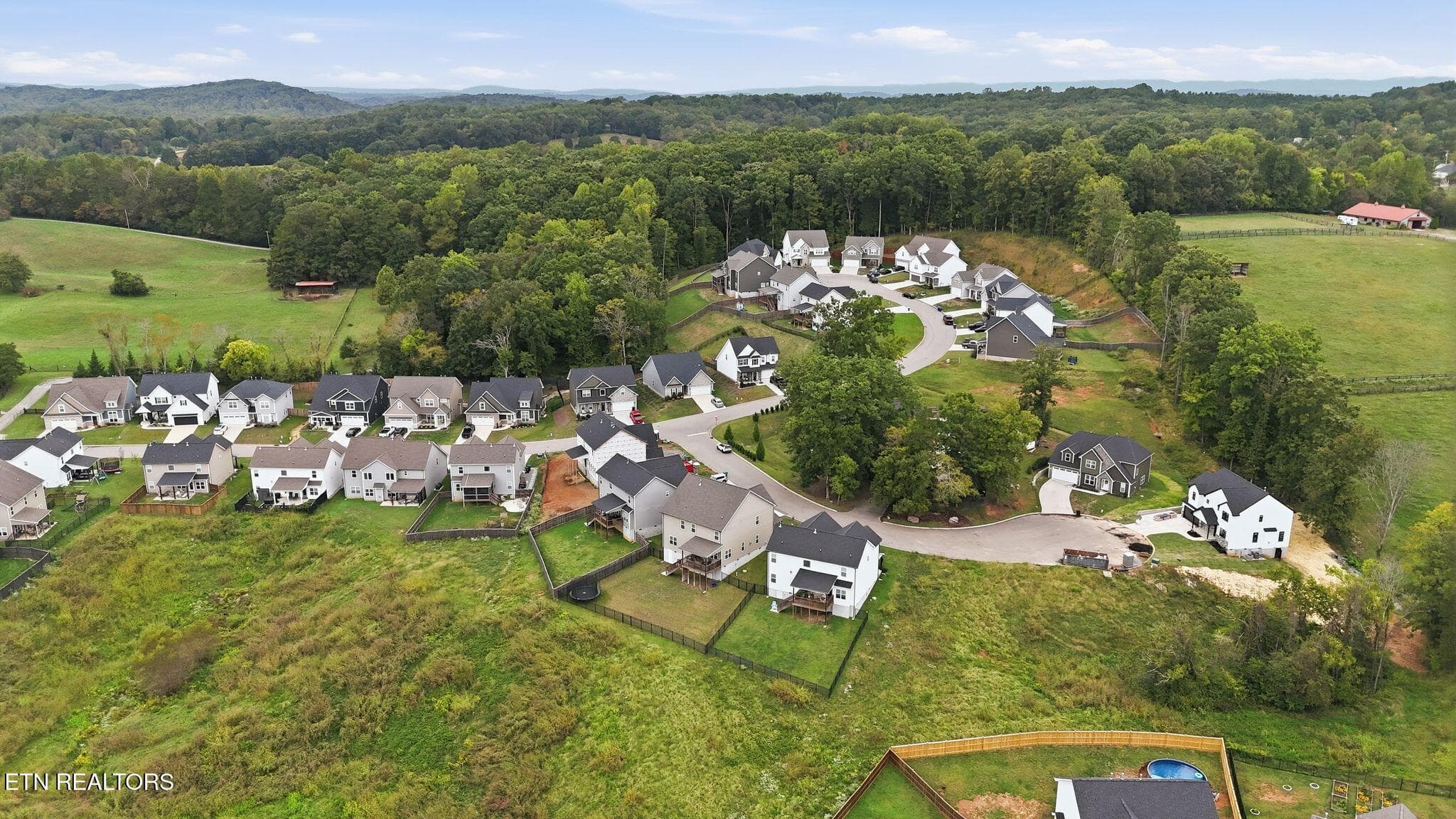 010_DJI_20261005053631_0266_D - 2211 Lulu Lizzy Lane, Knoxville, TN 37932, Knoxville