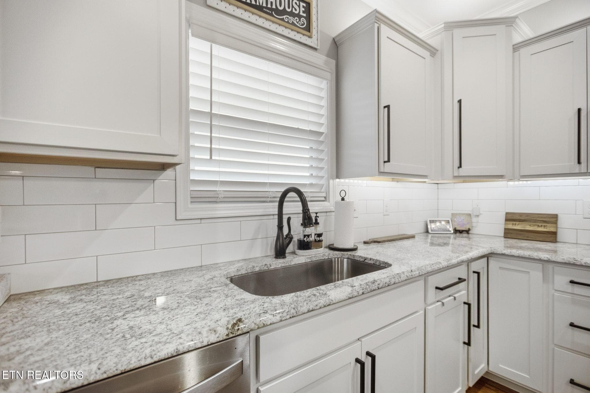 054_4M6A5034 - 2211 Lulu Lizzy Lane, Knoxville, TN 37932, Knoxville