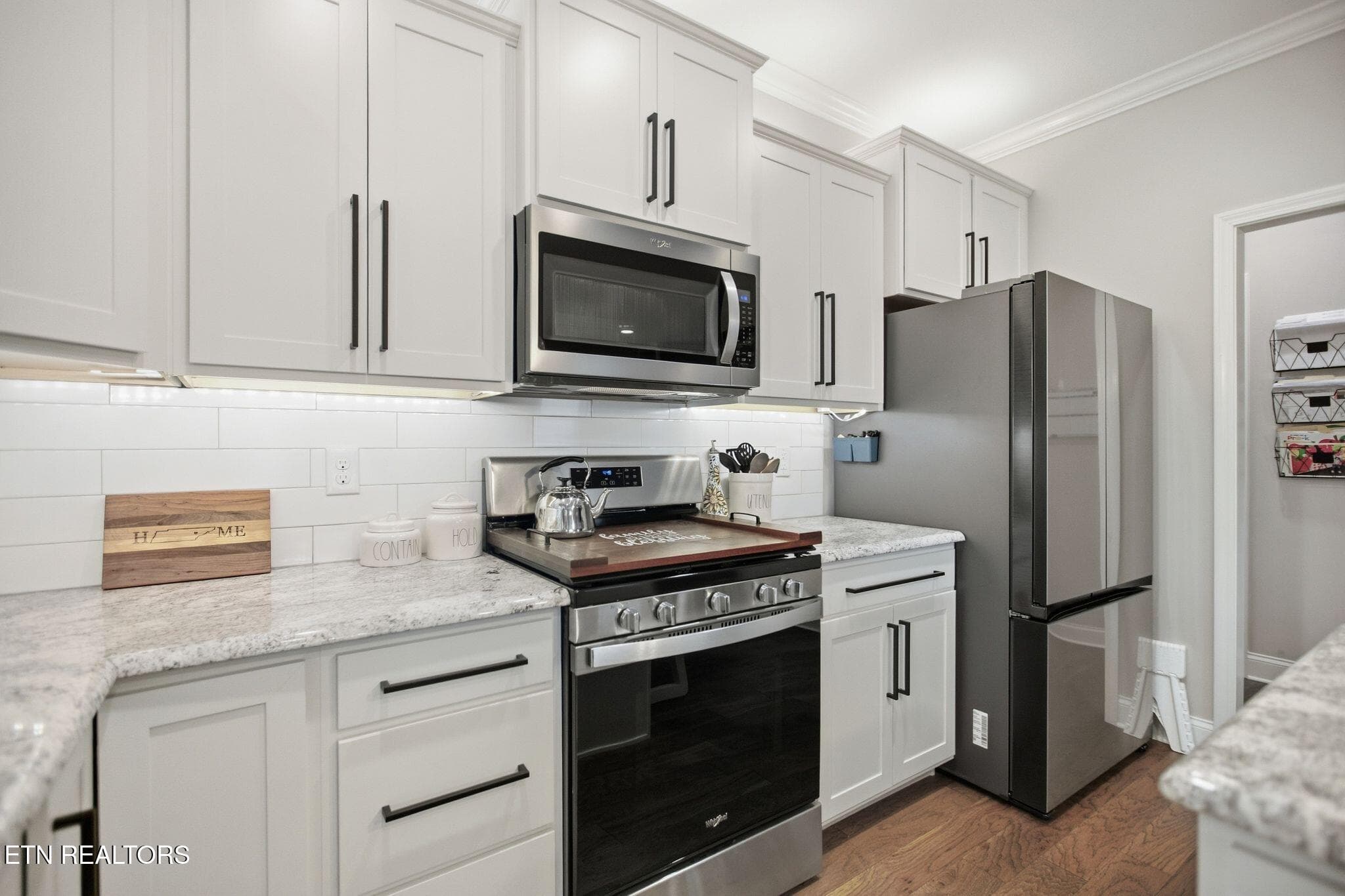 055_4M6A5037 - 2211 Lulu Lizzy Lane, Knoxville, TN 37932, Knoxville