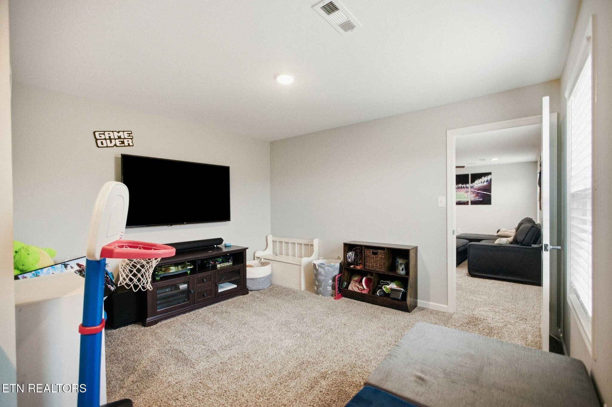 066_4M6A5232_with_tv - 2211 Lulu Lizzy Lane, Knoxville, TN 37932, Knoxville