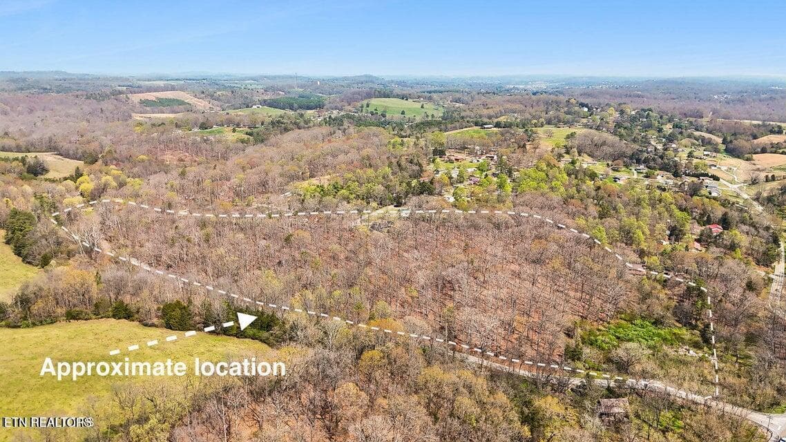 1300 Old Sugar Limb Rd, Loudon, TN 37774