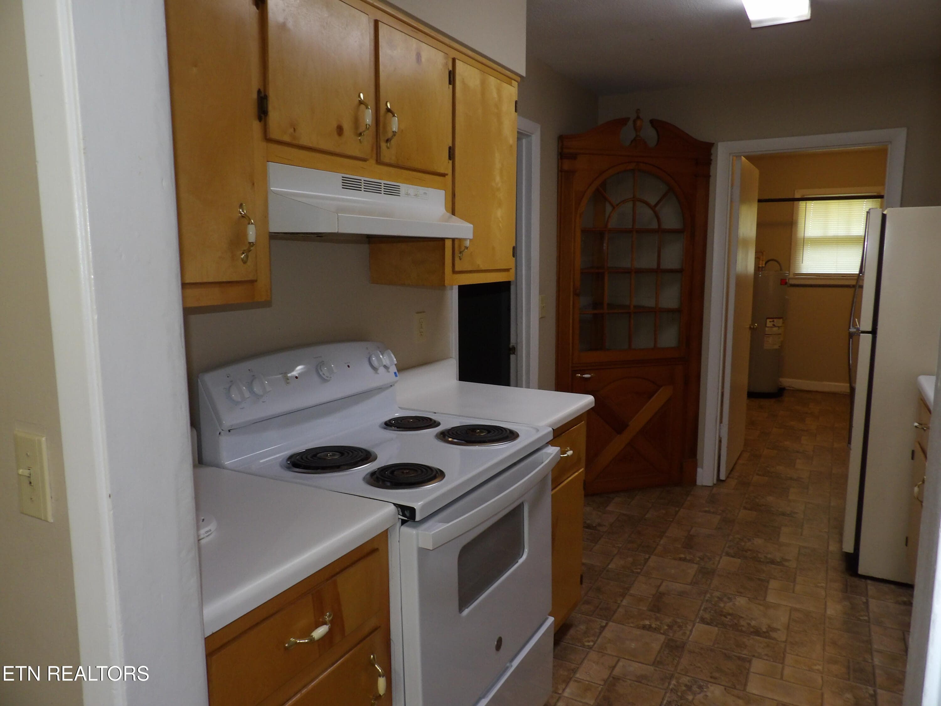 100_0793 - 525 Woodlawn Rd, Crossville, TN 38555