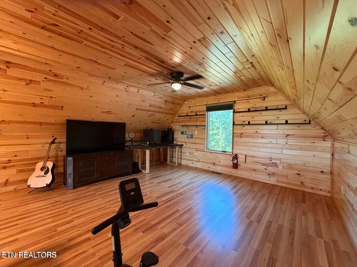 20 - 386 Higby Pvt Rd, Robbins, TN 37852