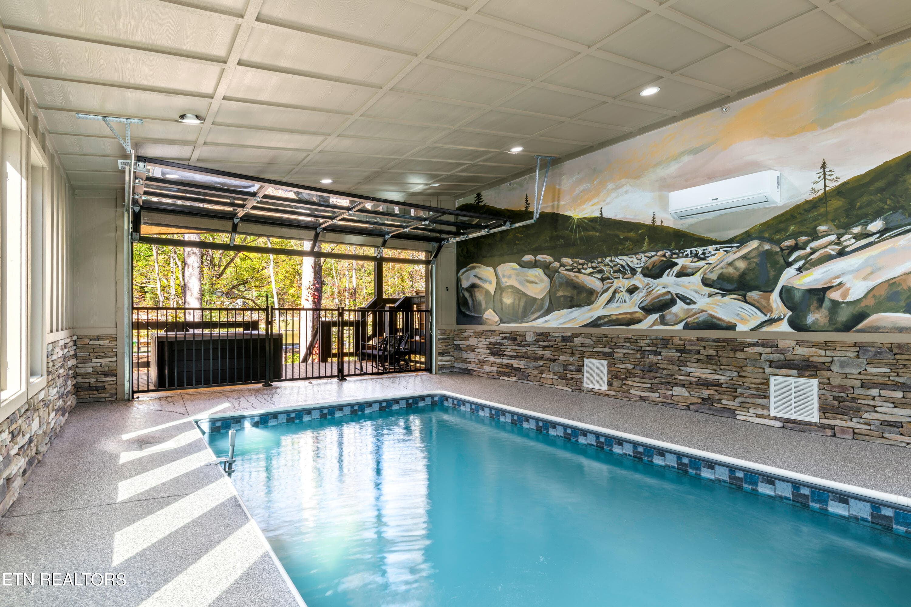 4143 fontaine way-50 - 4143 Fontaine Way, Gatlinburg, TN 37738, Gatlinburg