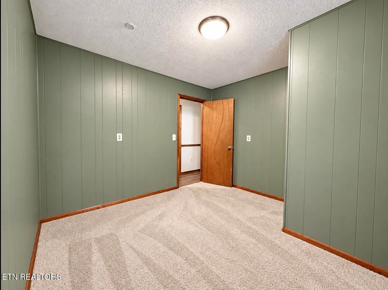 17 - 311 Poplar St, Sevierville, TN 37862, Sevierville