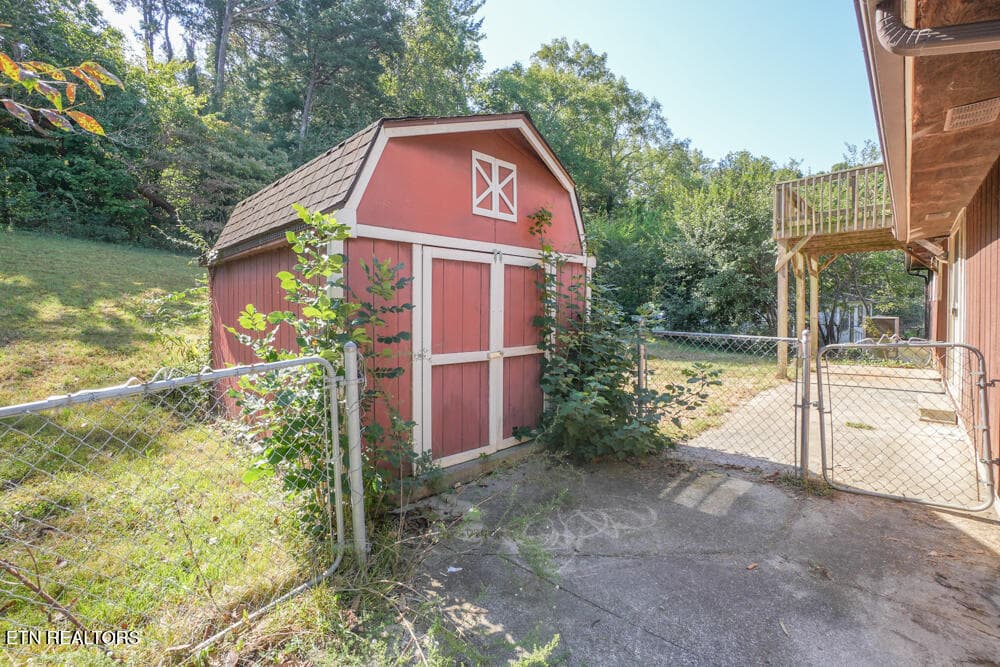 DSC01270 - 230 White Pine Lane, Rockford, TN 37853, Rockford