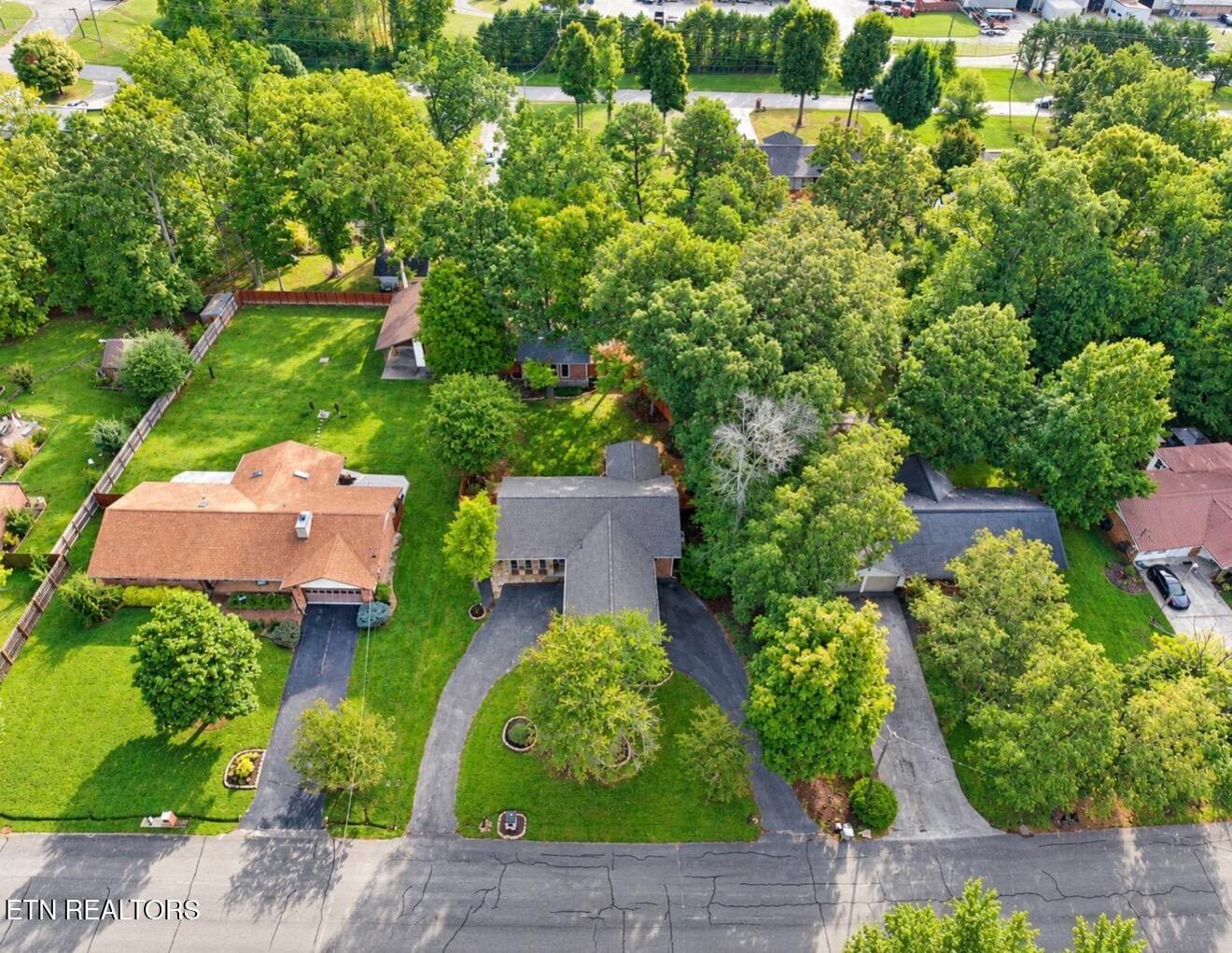 26 - 311 Poplar St, Sevierville, TN 37862, Sevierville