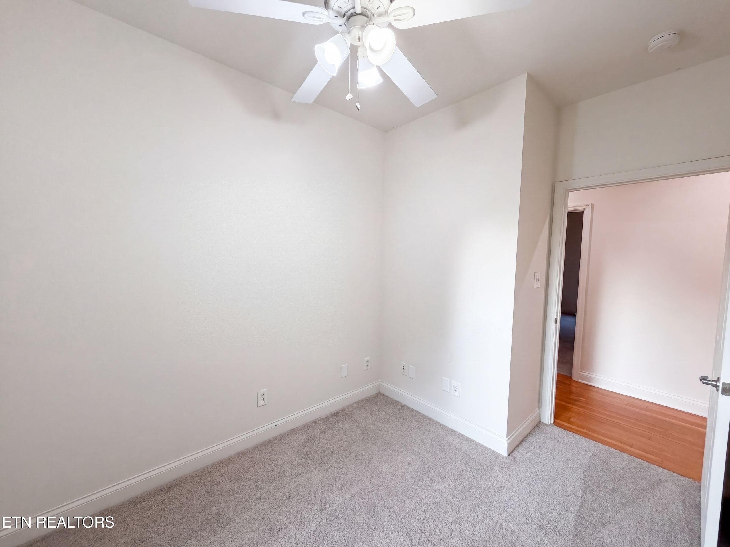 listing_18 - 2433 Misty Ridge Drive, Lenoir City, TN 37772, Lenoir City