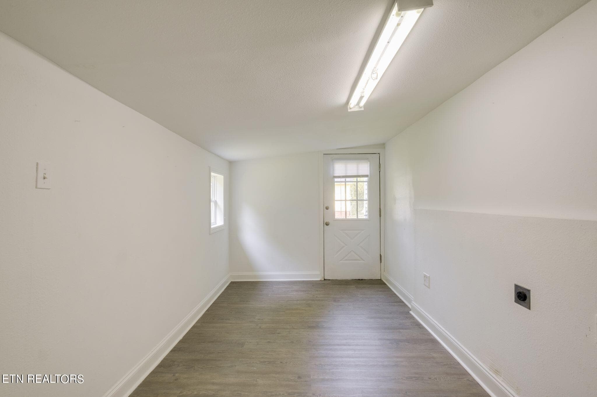 mr2405071-1011 - 115 Union St, Mount Pleasant, TN 38474, Mount Pleasant