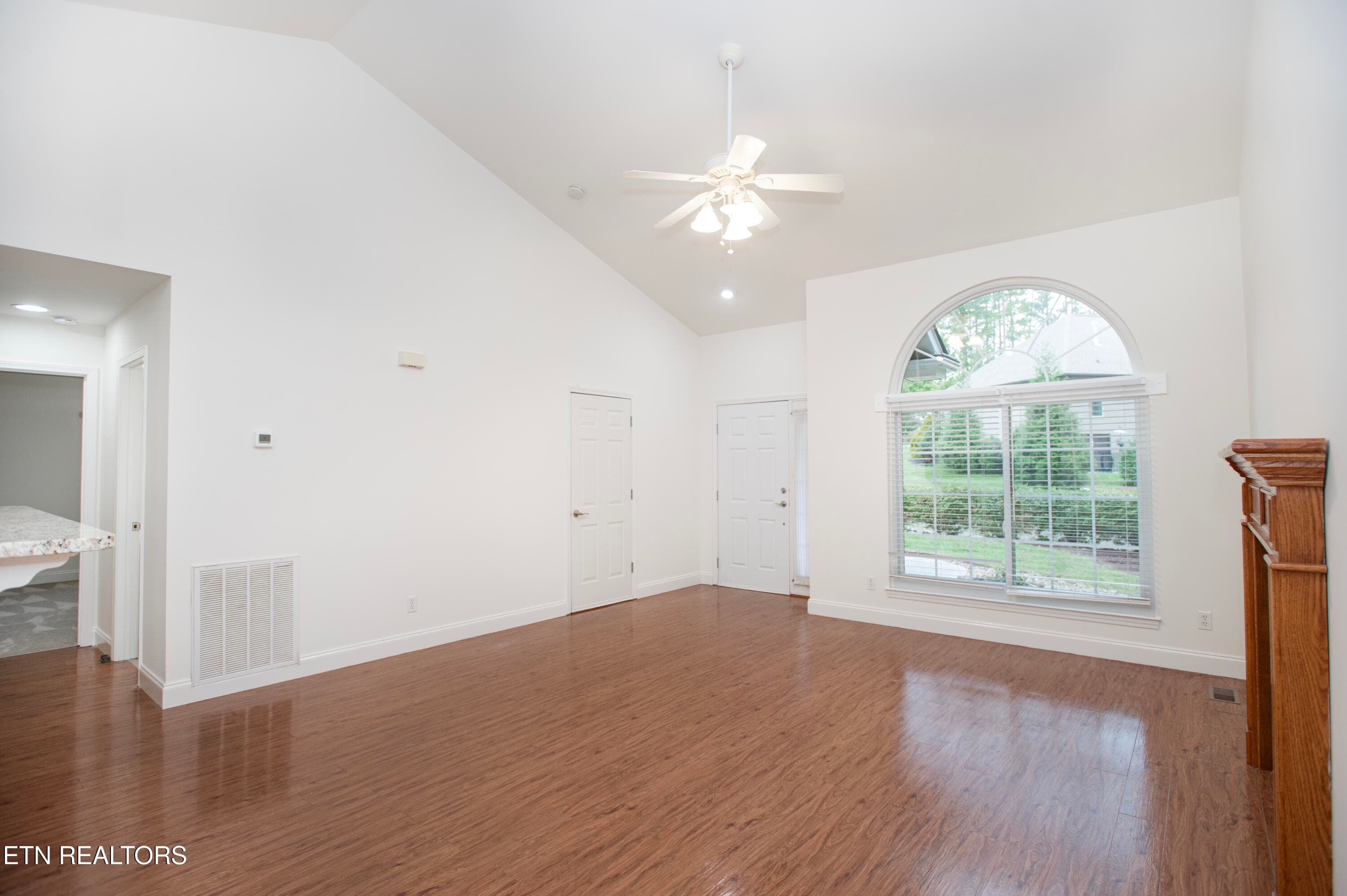 B2 - 110 Gigi Lane, Loudon, TN 37774, Loudon