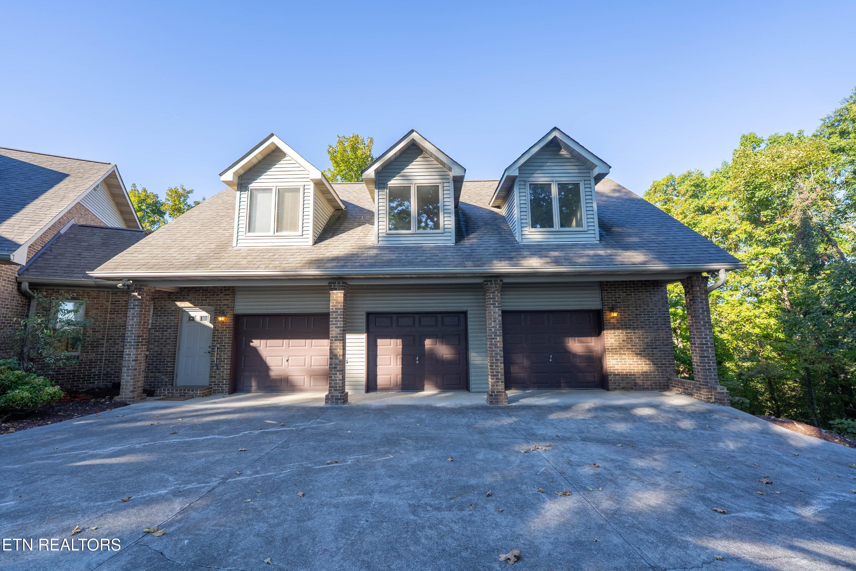 3 Car garage - 306 Teague Lane, Sevierville, TN 37862, Sevierville