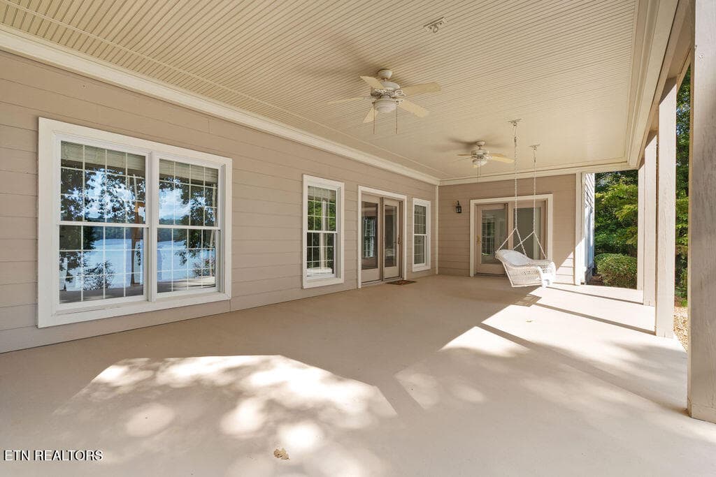 Lower Covered Porch - 631 Tanasi Lane, Loudon, TN 37774, Loudon