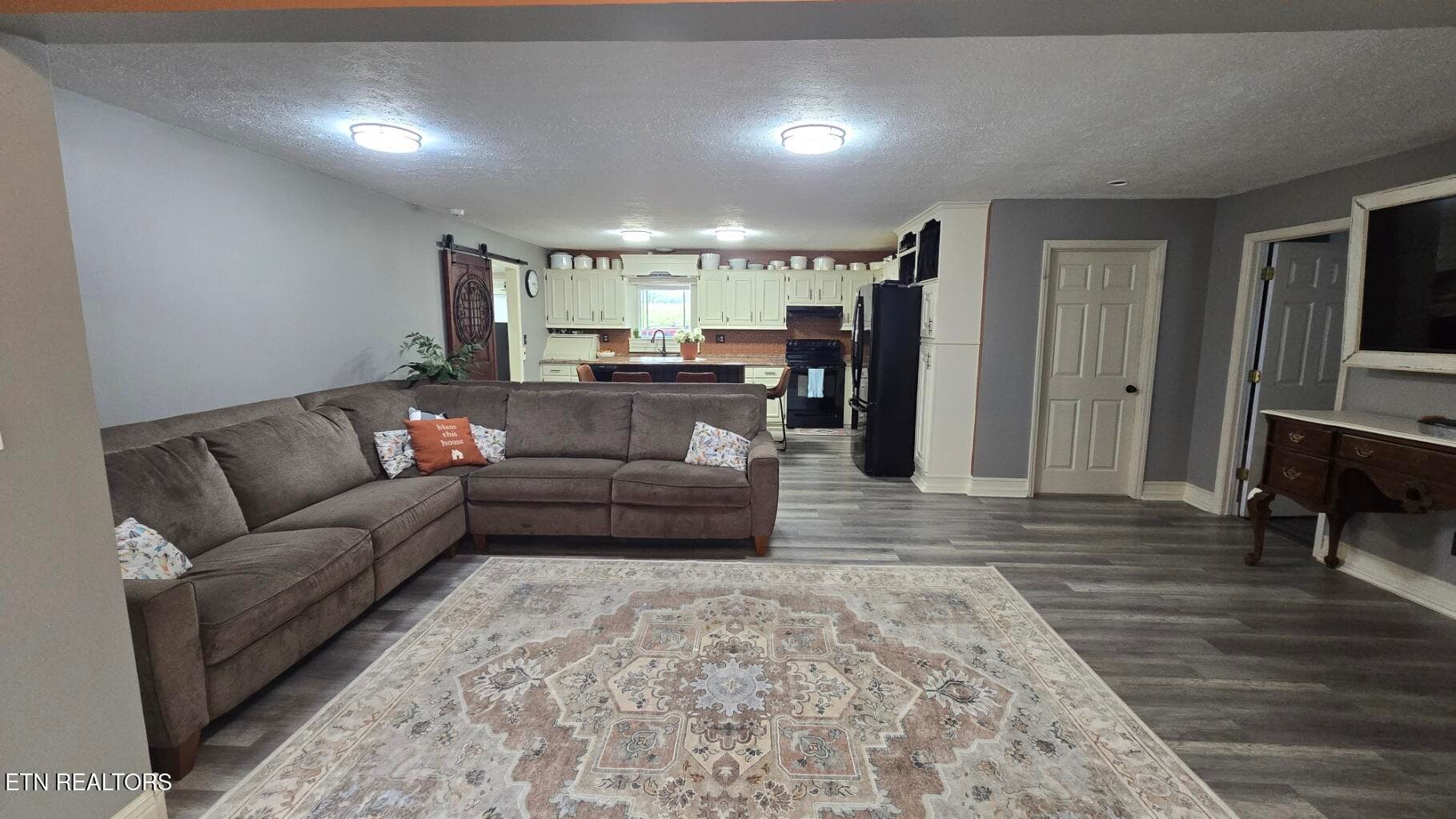 Living Rm/Kitchen - 1672 Old Nursery Rd, Rose Hill, VA 24281, Rose Hill