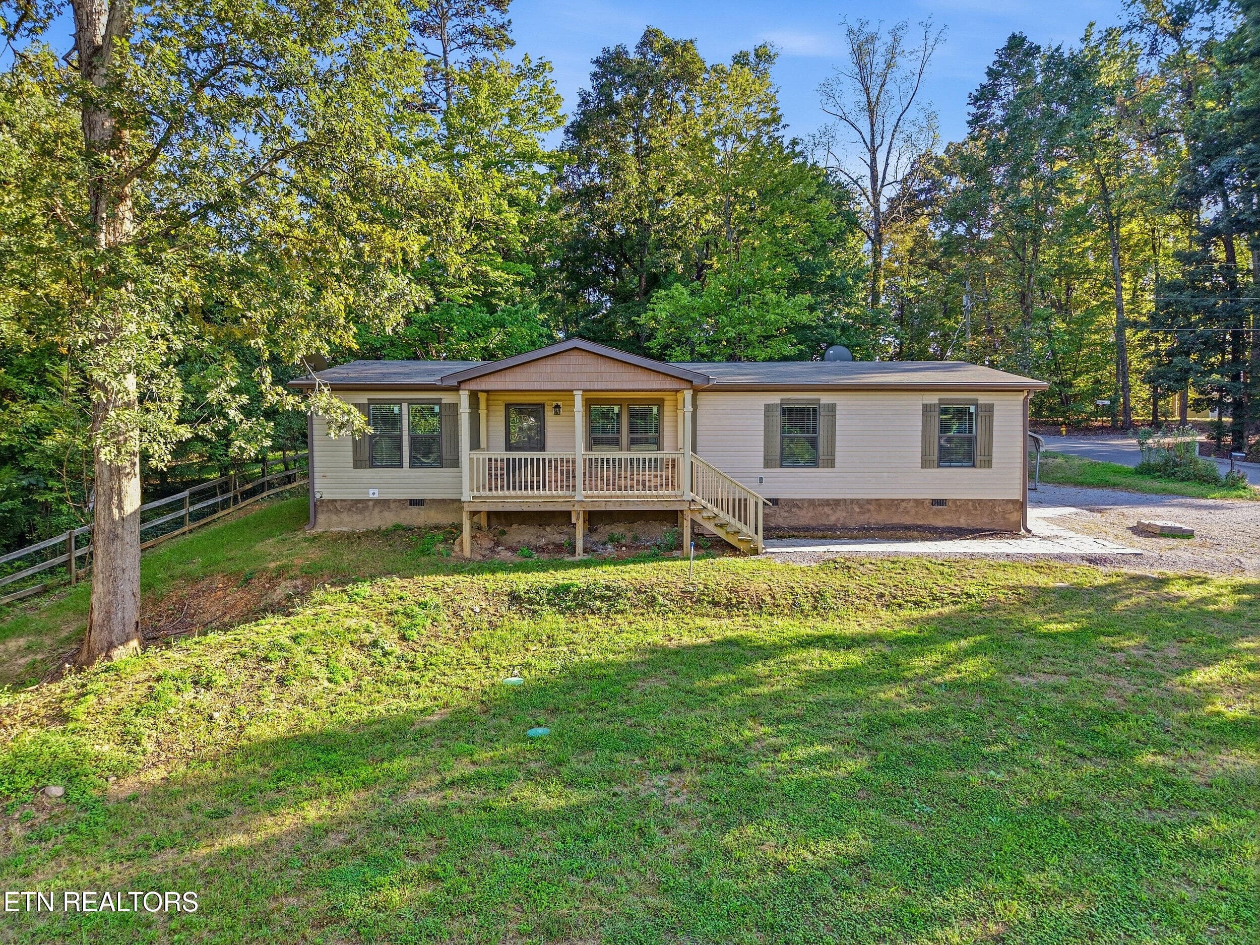001 - 938 Mountain View St, Pigeon Forge, TN 37863, Pigeon Forge