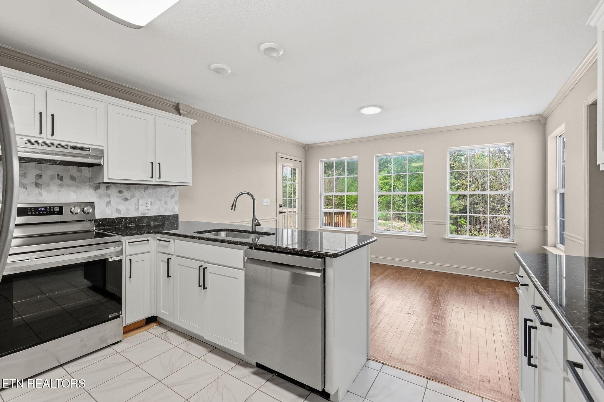 53-web-or-mls-3F1A8707 - 8504 Rosada Drive, Ooltewah, TN 37363, Ooltewah