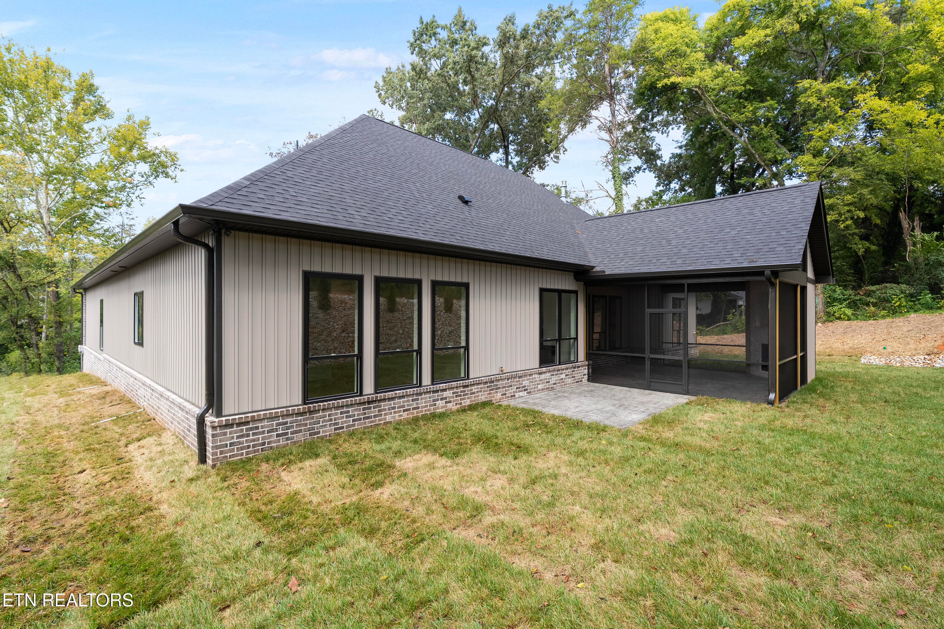 Side View - 212 Chatuga Way, Loudon, TN 37774, Loudon