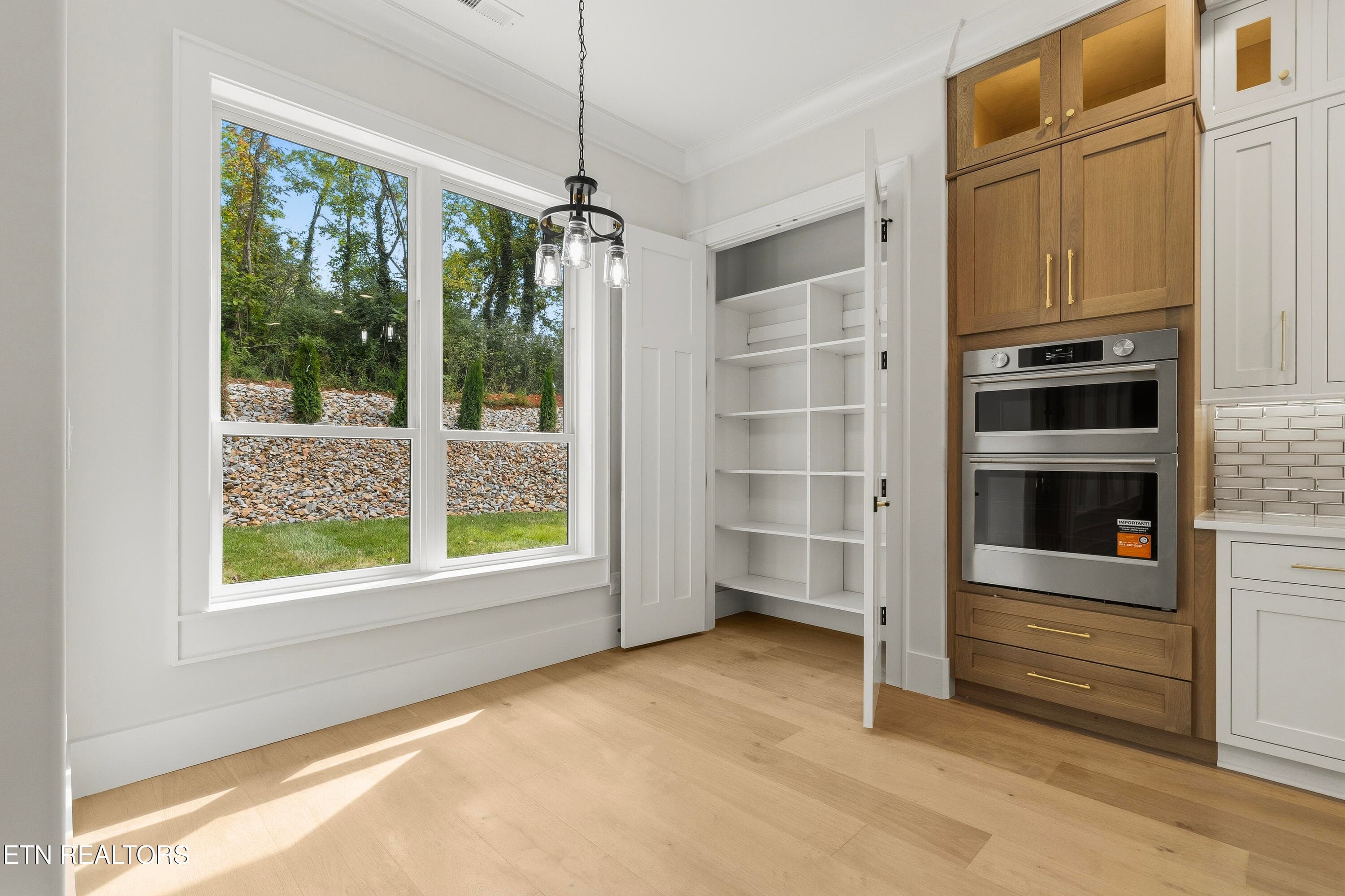 Breakfast Room - 212 Chatuga Way, Loudon, TN 37774, Loudon