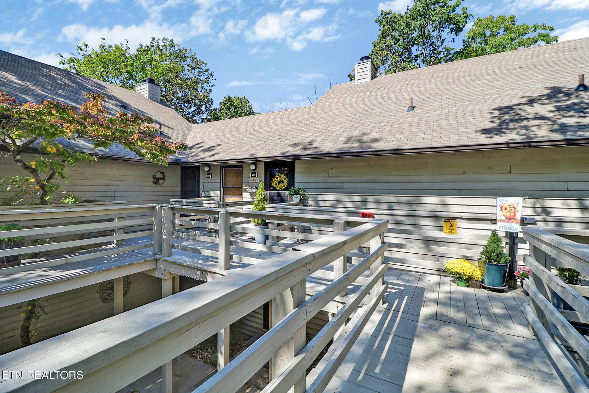 n44a0638-n44a0642 - 145 Moytoy Rd 206, Crab Orchard, TN 37723, Crab Orchard