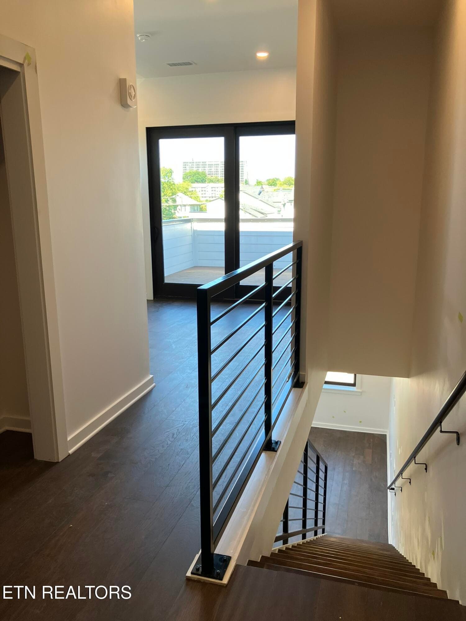 IMG_2653 - 1108 Sevier Ave 302, Knoxville, TN 37920