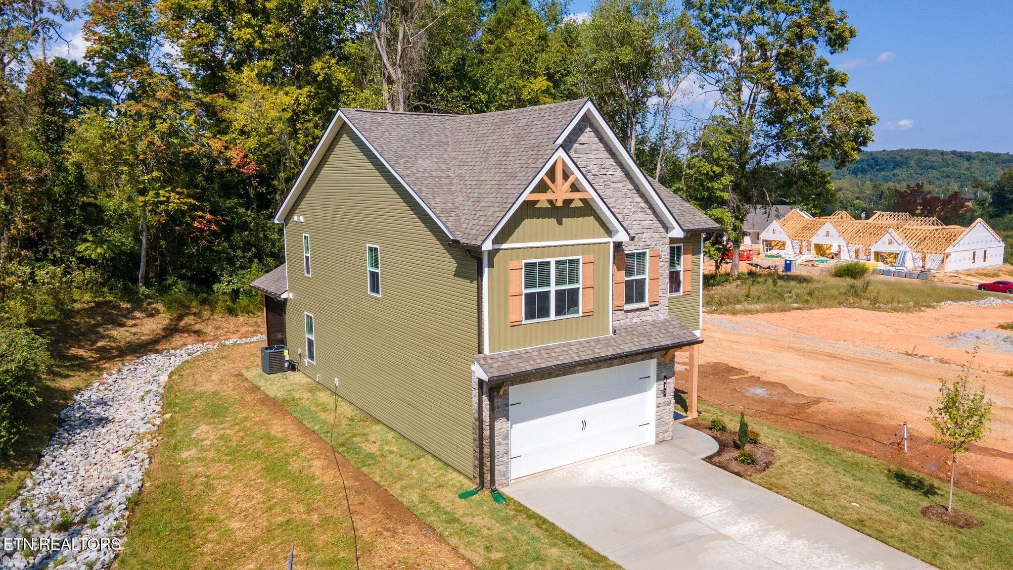 ra2610011-1003 - 611 8th Avenue, Lenoir City, TN 37771, Lenoir City