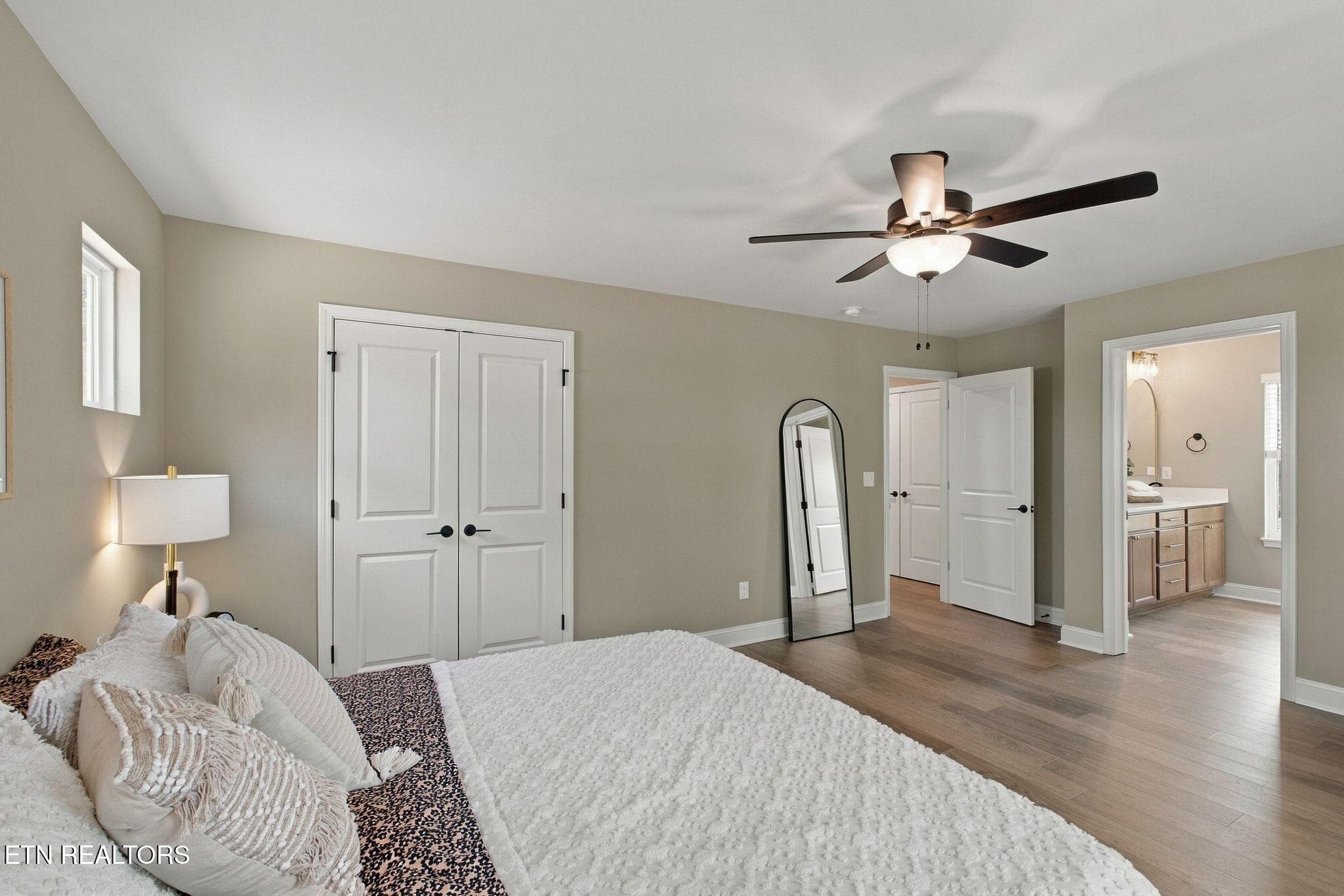 ra2610011-1025 - 611 8th Avenue, Lenoir City, TN 37771, Lenoir City