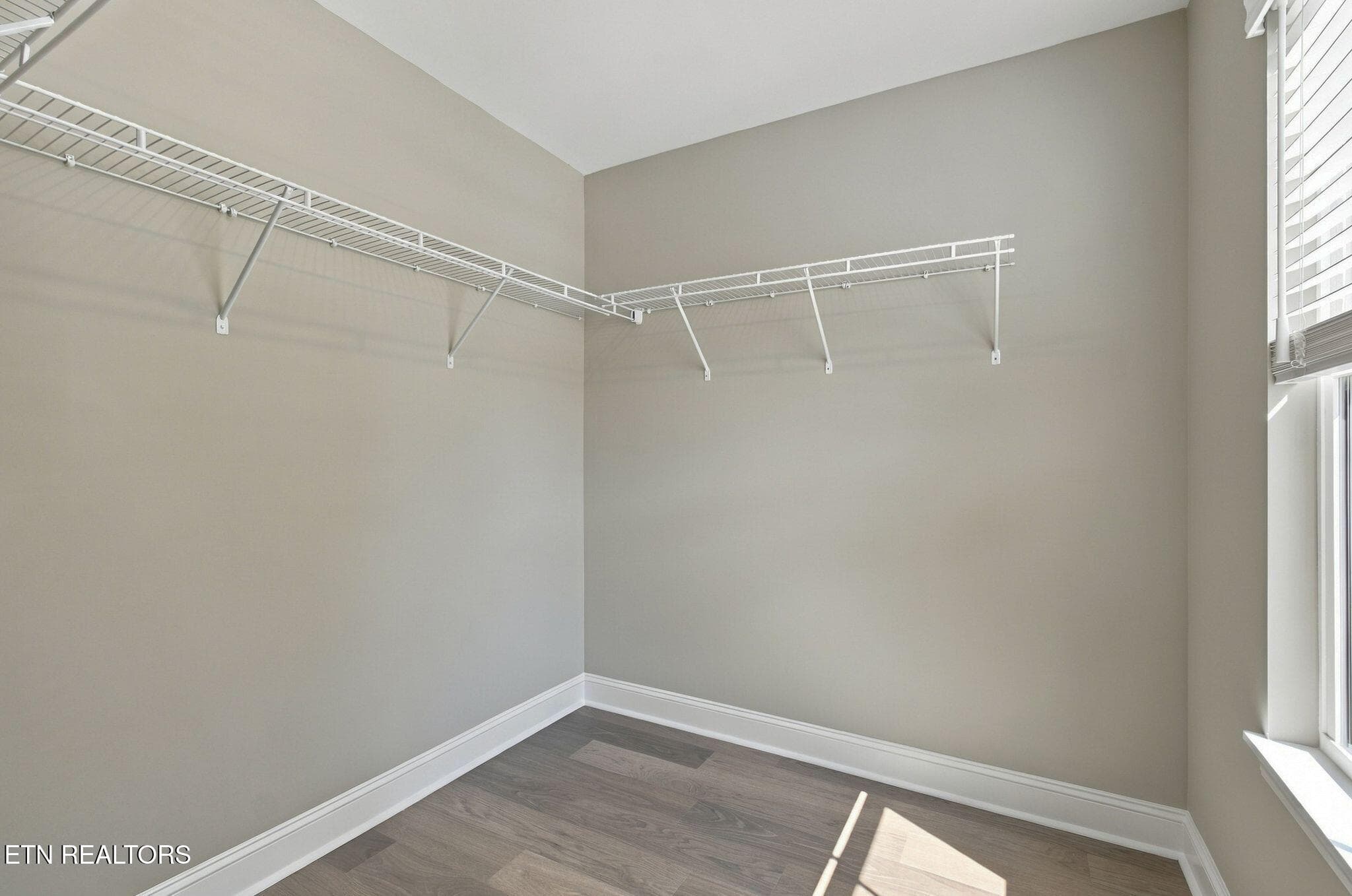 ra2610011-1034 - 611 8th Avenue, Lenoir City, TN 37771, Lenoir City