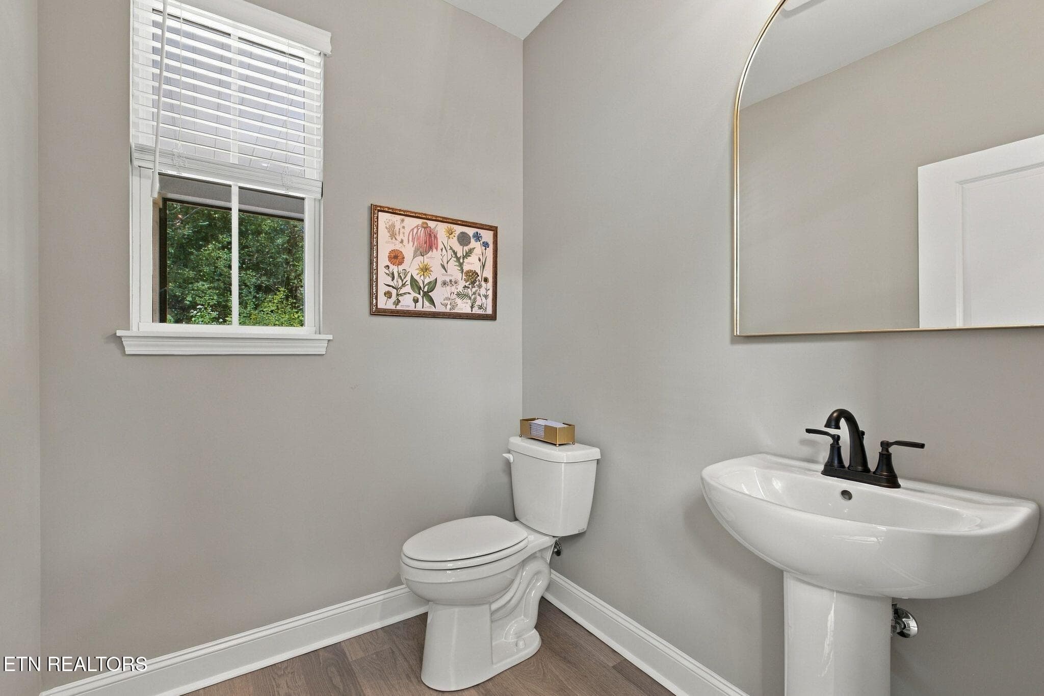 ra2610011-1039 - 611 8th Avenue, Lenoir City, TN 37771, Lenoir City