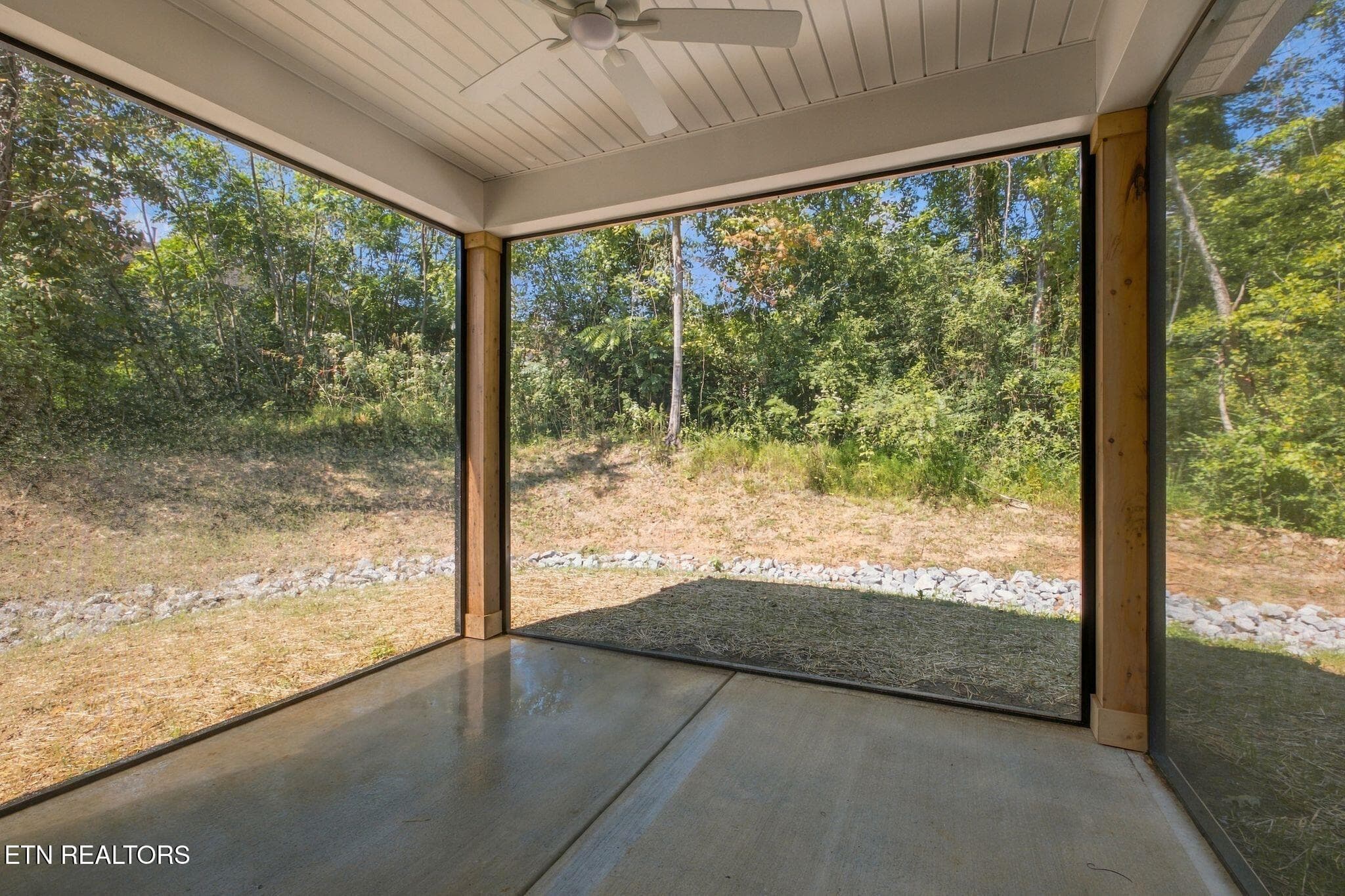 ra2610011-1041 - 611 8th Avenue, Lenoir City, TN 37771, Lenoir City