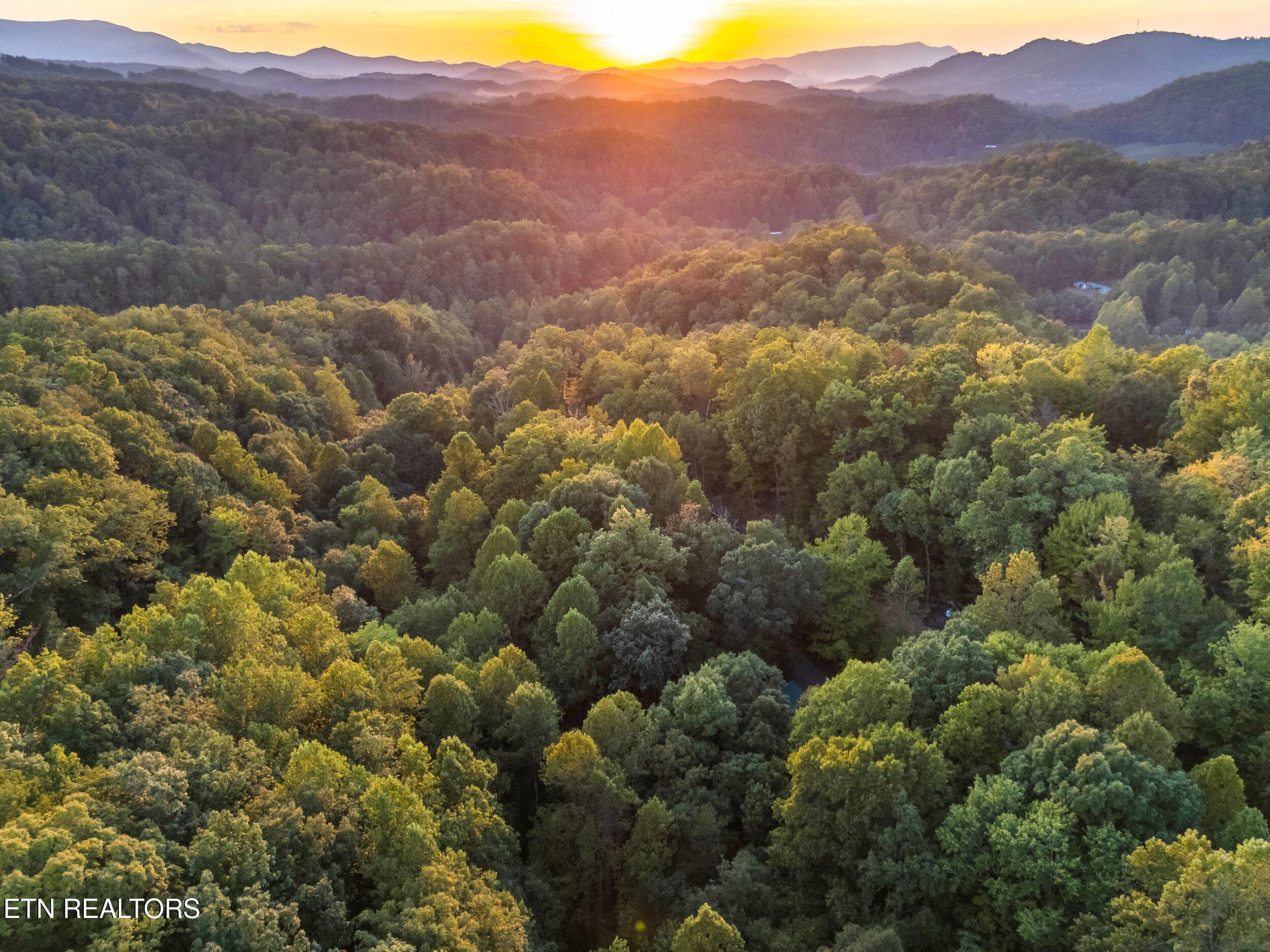 3504 hunter hills-60 - 3504 Hunter Hills Way, Sevierville, TN 37876, Sevierville