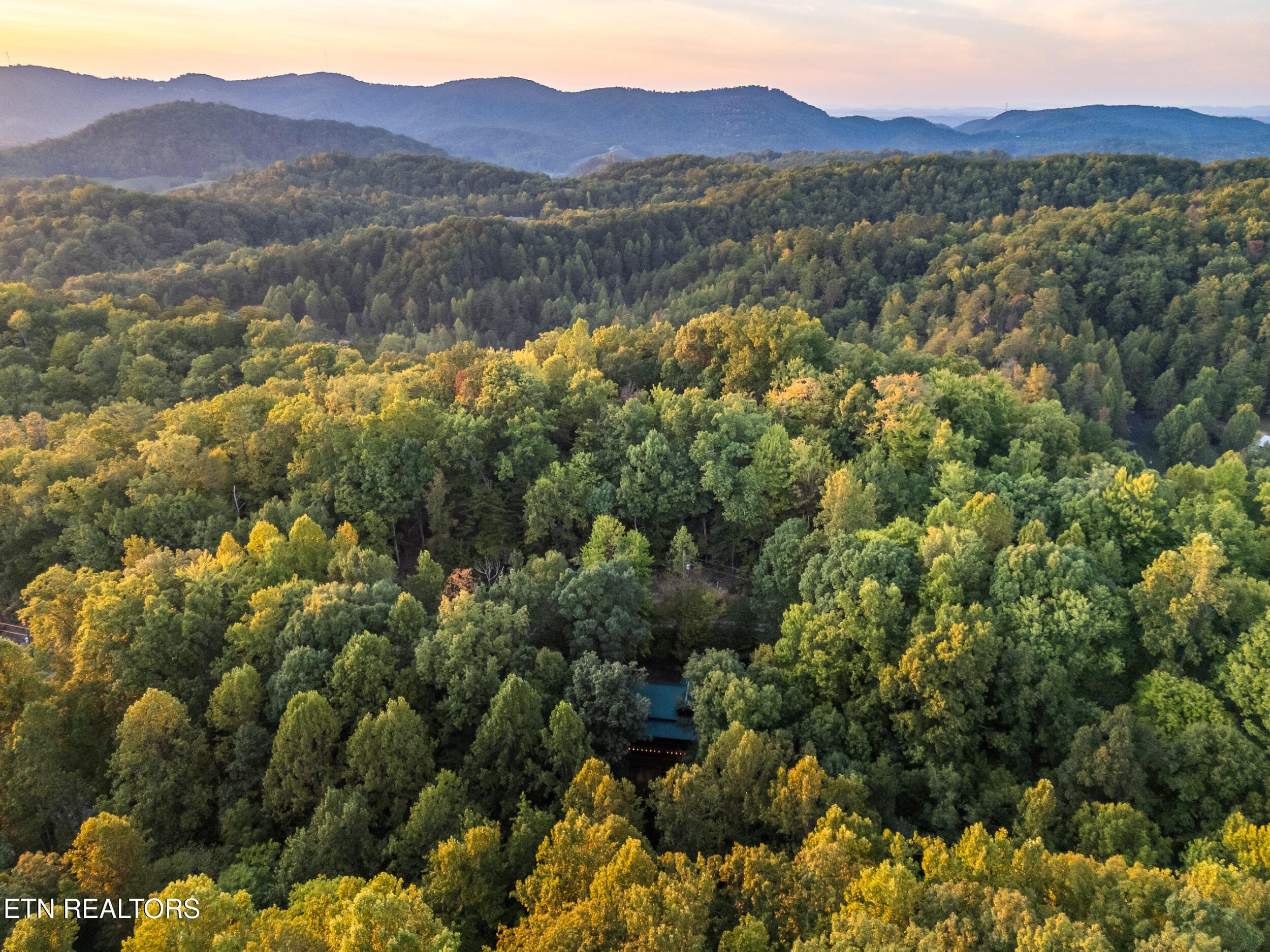 3504 hunter hills-61 - 3504 Hunter Hills Way, Sevierville, TN 37876, Sevierville