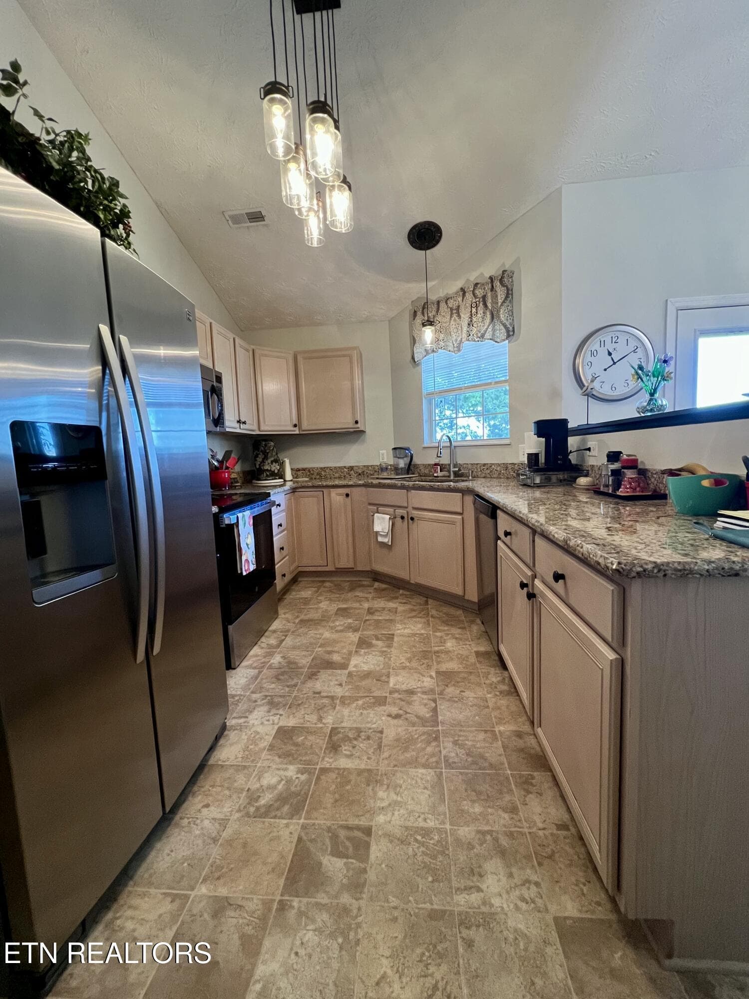 IMG_0355 2 - 1405 Bens View Court, Maryville, TN 37803, Maryville