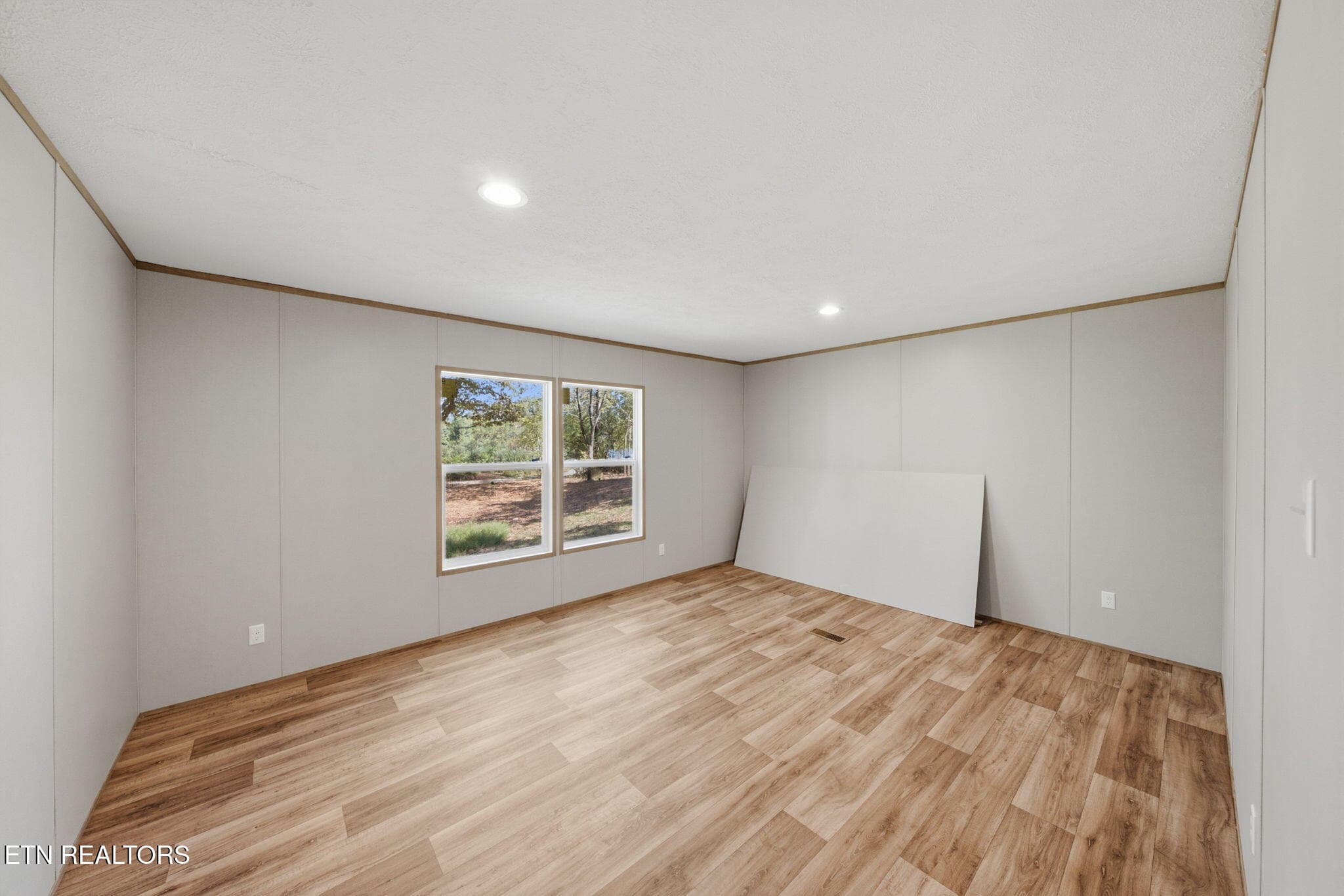24-web-or-mls-110 Abbott Rd_25 - 110 Abbott Rd, Kingston, TN 37763, Kingston