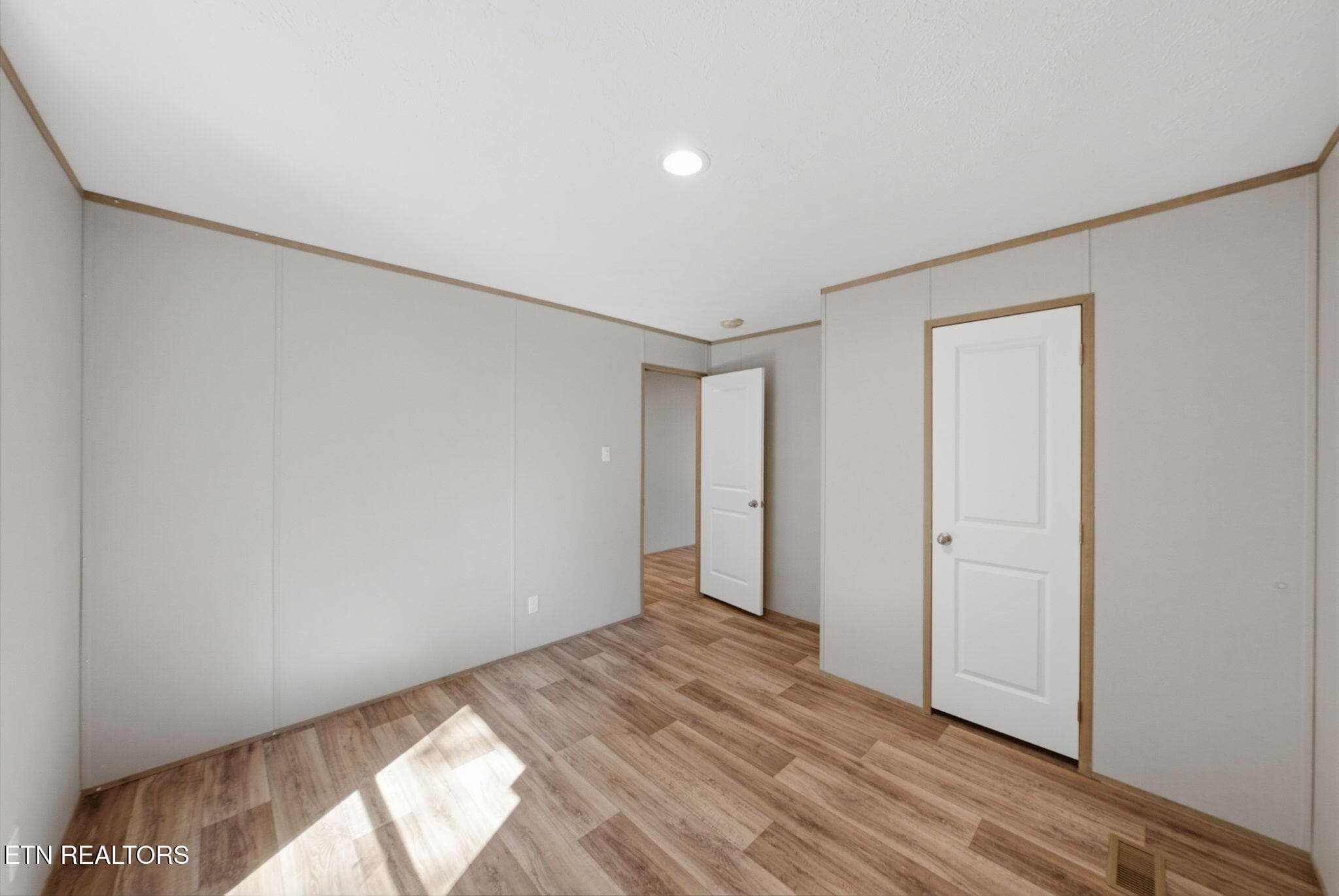 26-web-or-mls-110 Abbott Rd_27 - 110 Abbott Rd, Kingston, TN 37763, Kingston