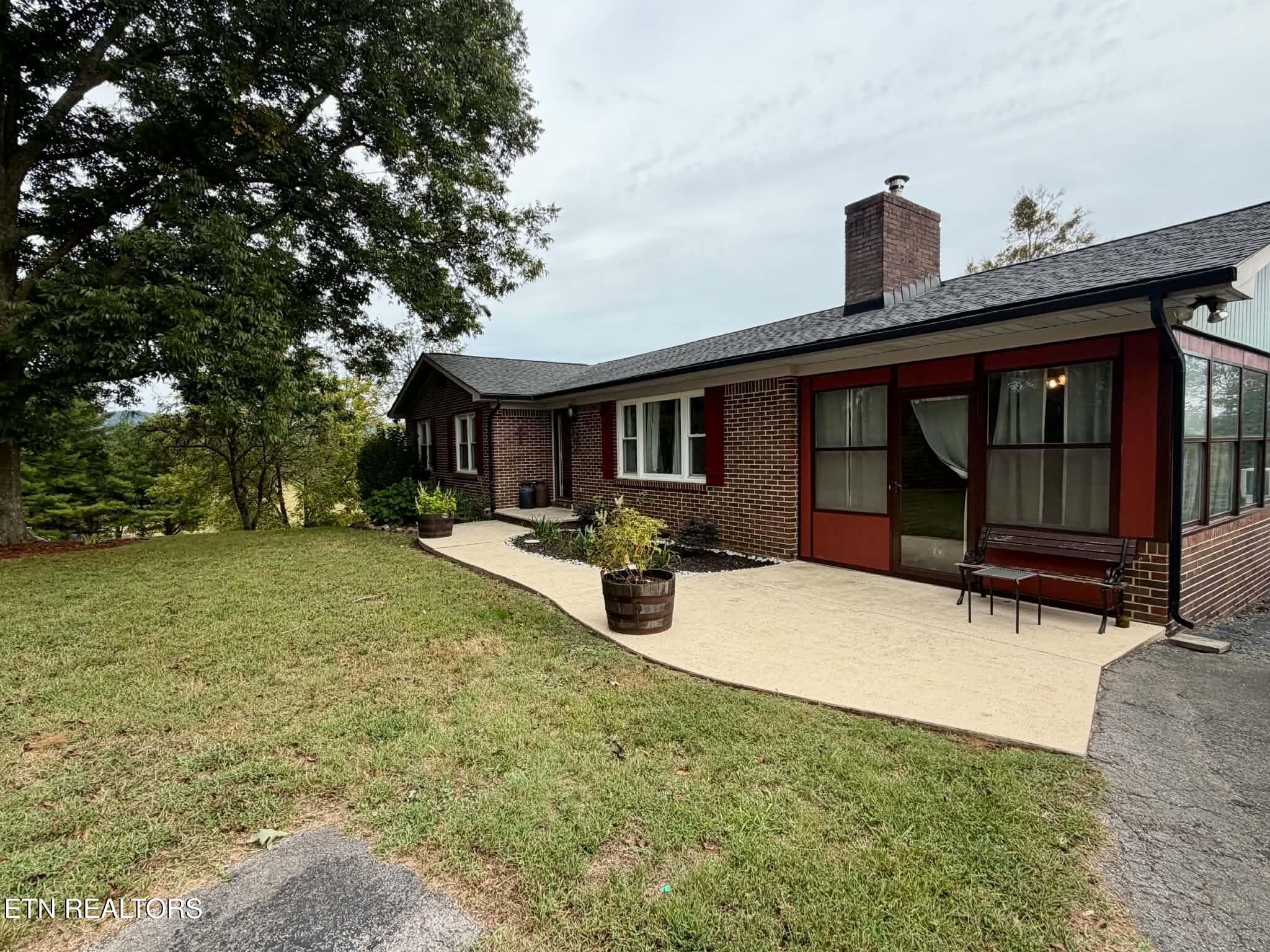 b9e9819d-56f3-49ae-9213-1a51253df74d - 2799 Doran Rd, Sparta, TN 38583, Sparta