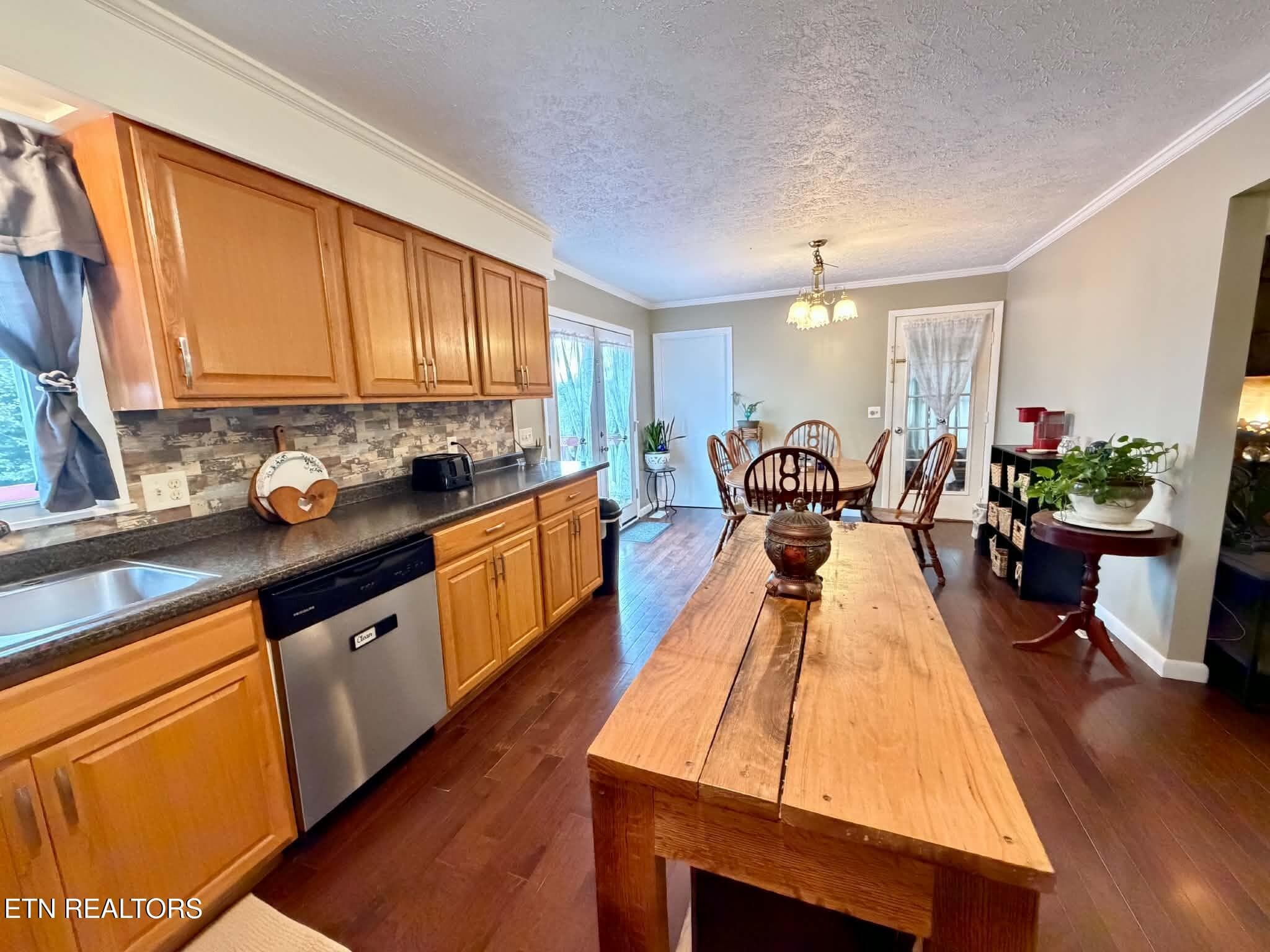 fd3618f1-1313-4628-a412-11f7170eedb0 - 2799 Doran Rd, Sparta, TN 38583, Sparta