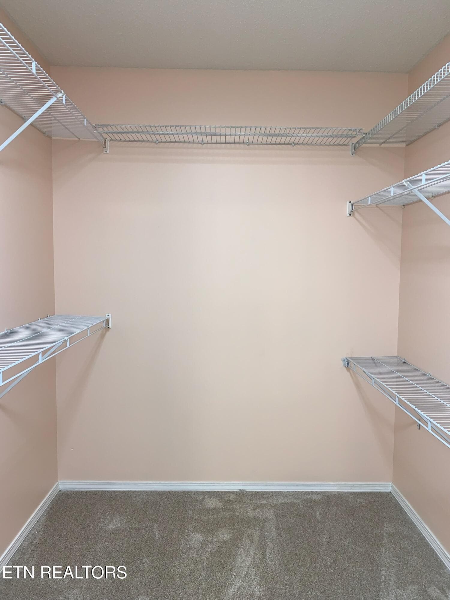 master closet - 212 Tooweka Lane, Loudon, TN 37774